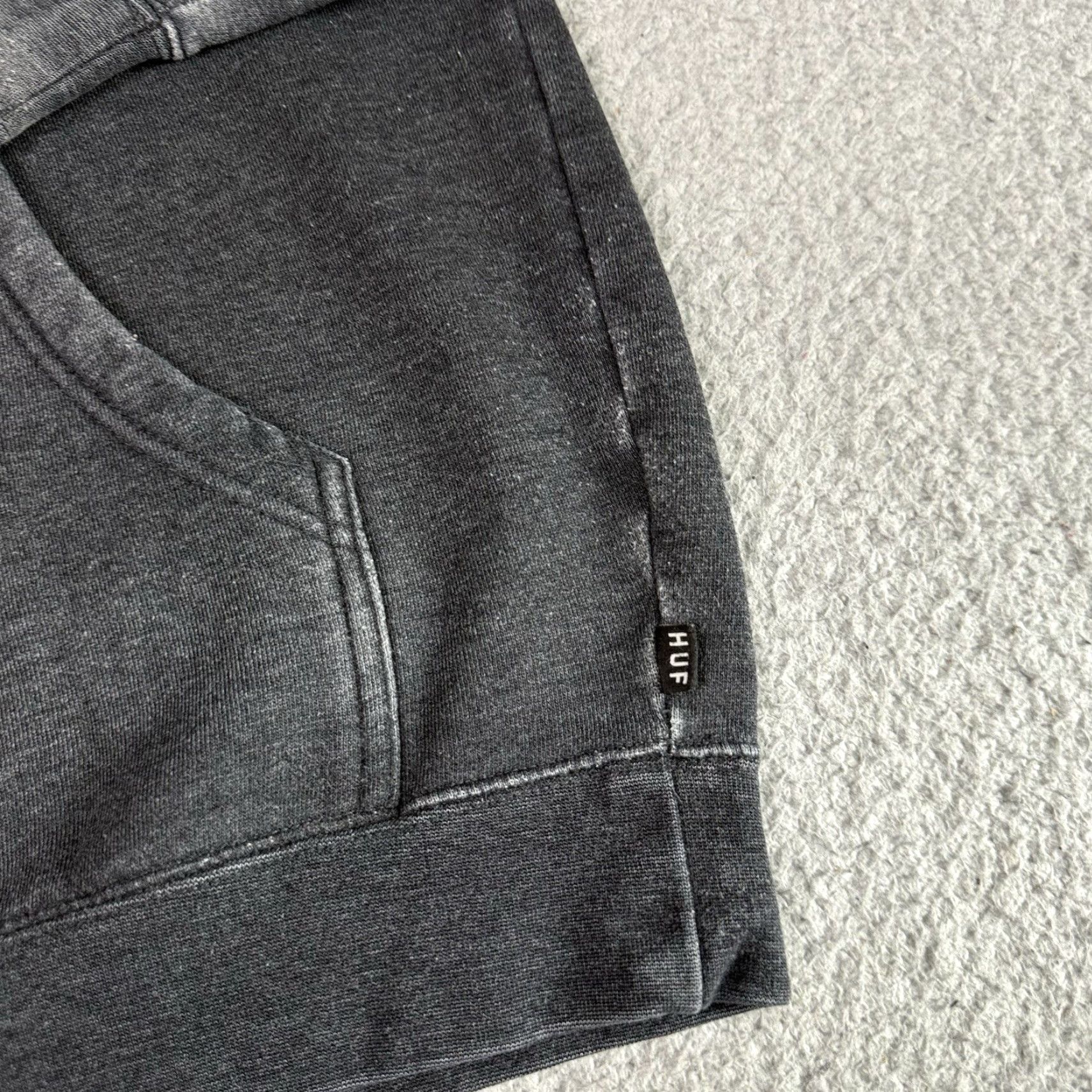 Huf VINTAGE HUF Thrasher Hoodie Adult S Gray Charcoal Heather Asia Tour Skate Rare Size US S / EU 44-46 / 1 - 5 Thumbnail