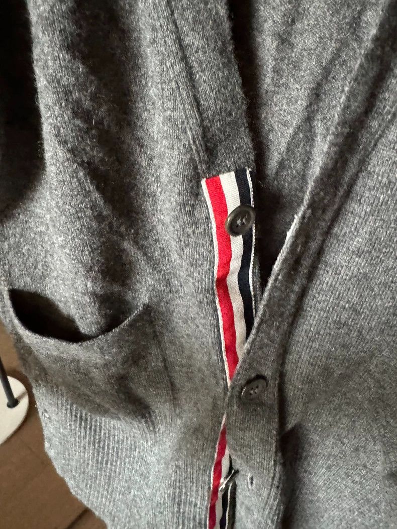 Thom Browne Thom Browne Cashmere cardigan Size US M / EU 48-50 / 2 - 5 Thumbnail
