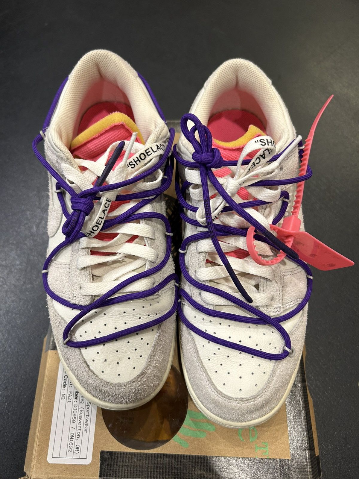 Nike × Off-White Off-White X Nike Dunk Low ‘Lot 15’ Size US 9 / EU 42 - 4 Thumbnail