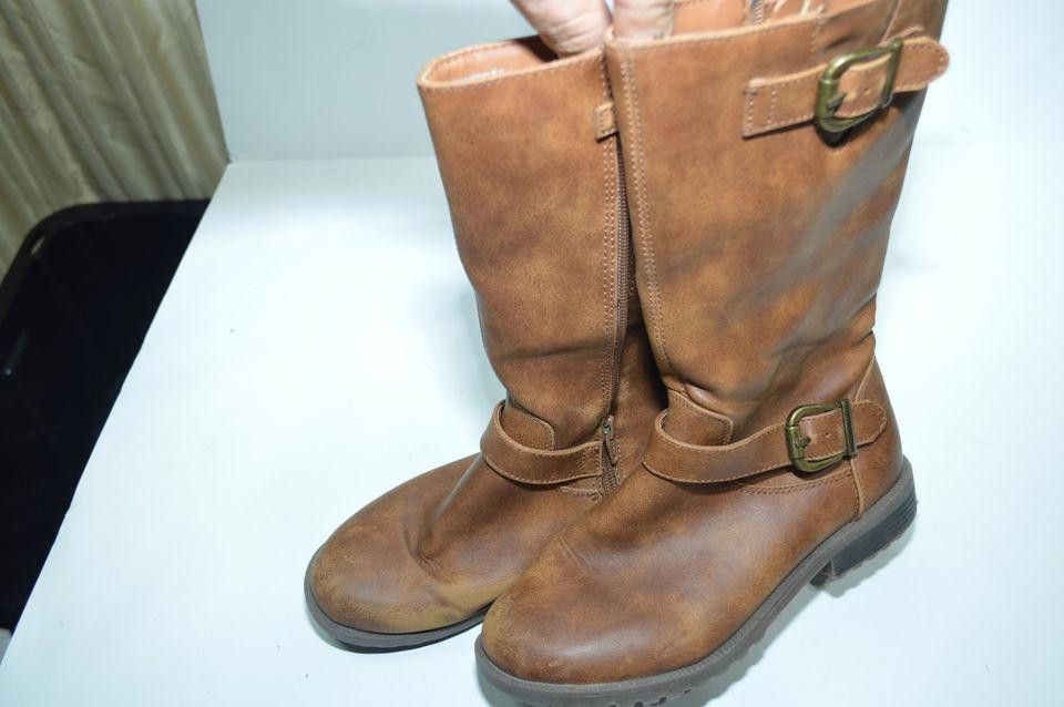 Designer Brown Faux Leather Mid-Calf Buckle Boots - Size 3 Size US 7.5 / IT 37.5 - 9 Thumbnail