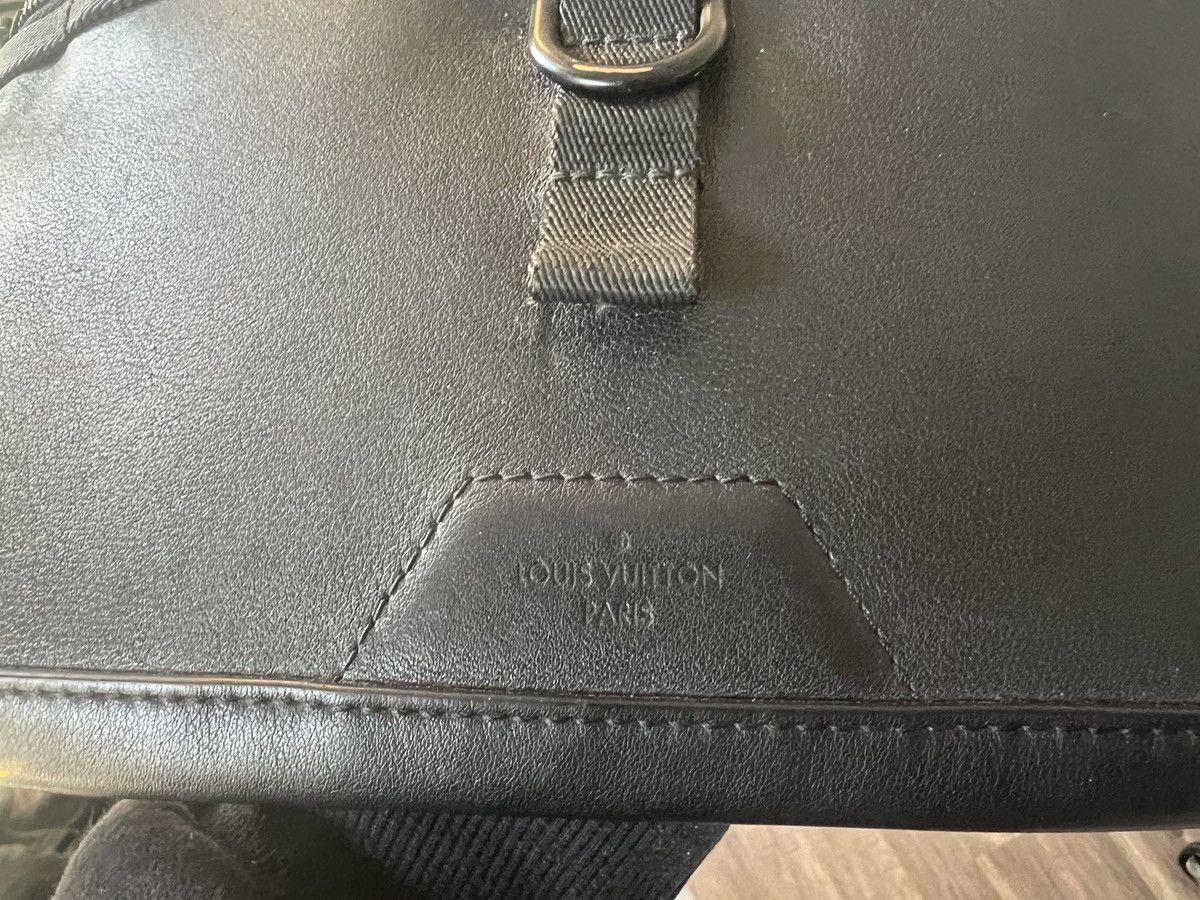 Louis Vuitton Louis Vuitton Messenger PM Dark Infinity in Calfskin Leather Size ONE SIZE - 3 Thumbnail