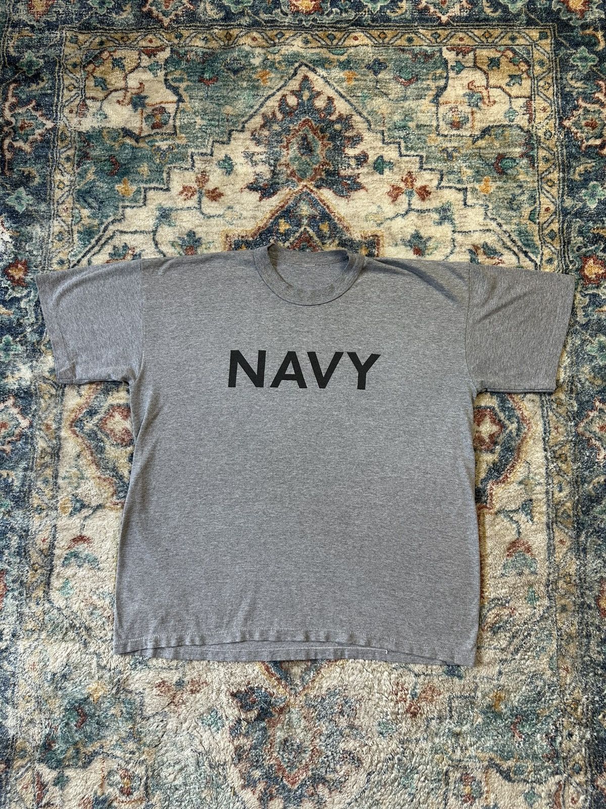Vintage Vintage U.S NAVY Spellout T-shirt Size XL Size US XL / EU 56 / 4 - 1 Thumbnail