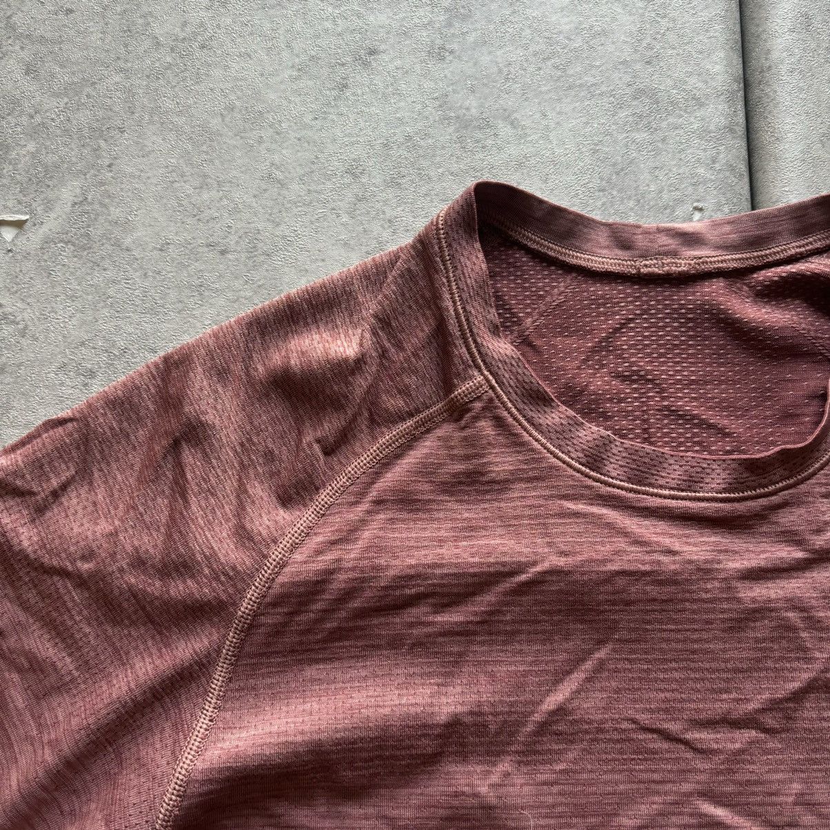 Lululemon Lululemon Men's Metal Vent Tech T-Shirt Pink/red Size xs Size US XS / EU 42 / 0 - 7 Thumbnail