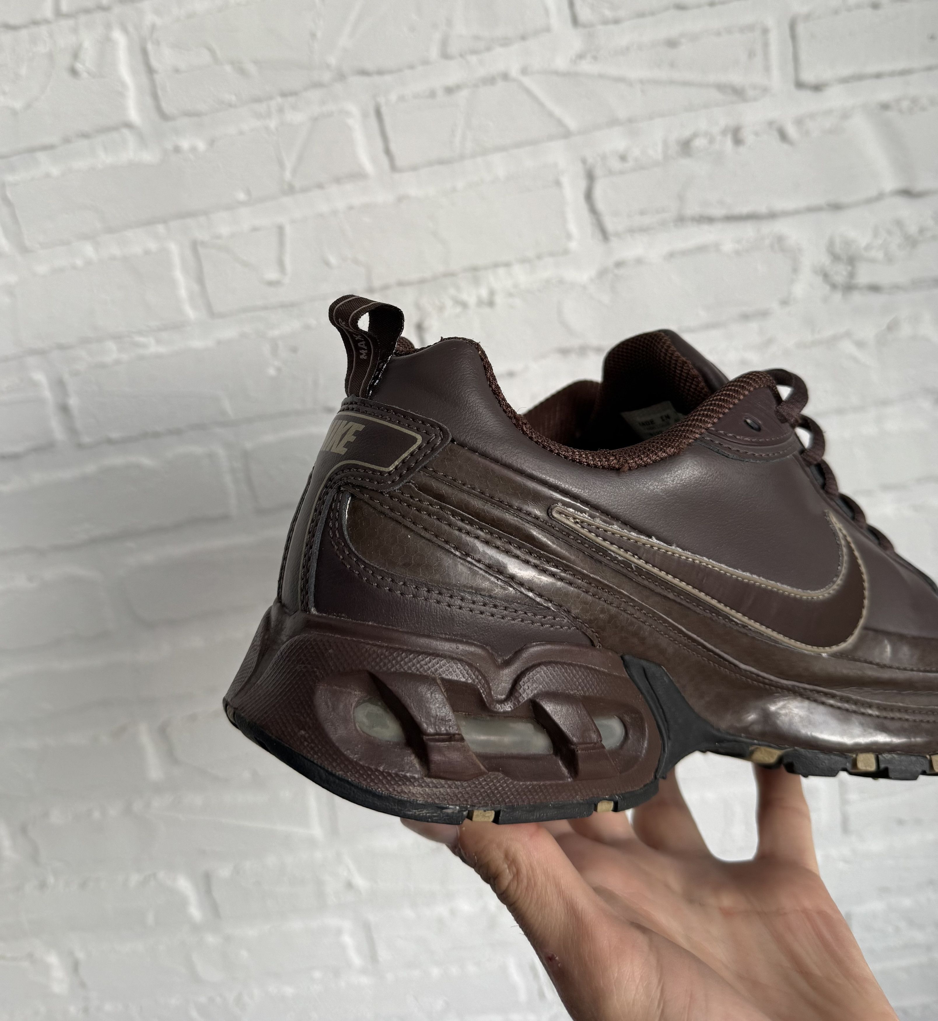 Nike Vintage 2007 OG Nike brown sneakers dad shoes Size US 10.5 / EU 43-44 - 20 Thumbnail
