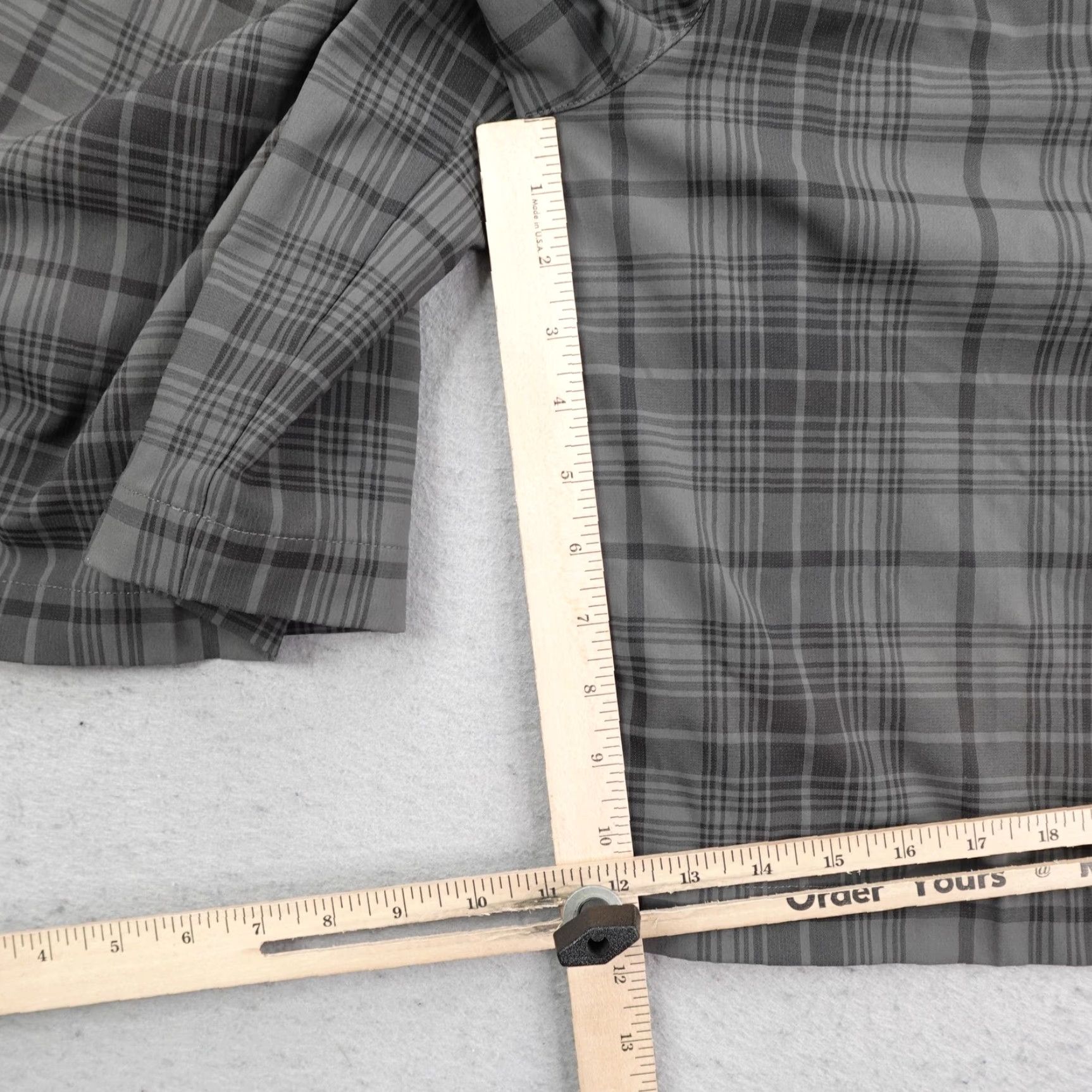 Nike Nike Shorts Mens 38 Gray Plaid Dri Fit Performance Golf Golfer Chino Swoosjh Size US 38 / EU 54 - 7 Thumbnail