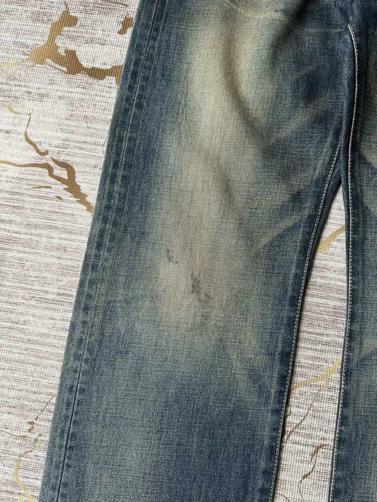 Vanquish Vanquish Tokyo Japan Blue Faded Denim Design Claw Marks Size US 33 - 8 Thumbnail