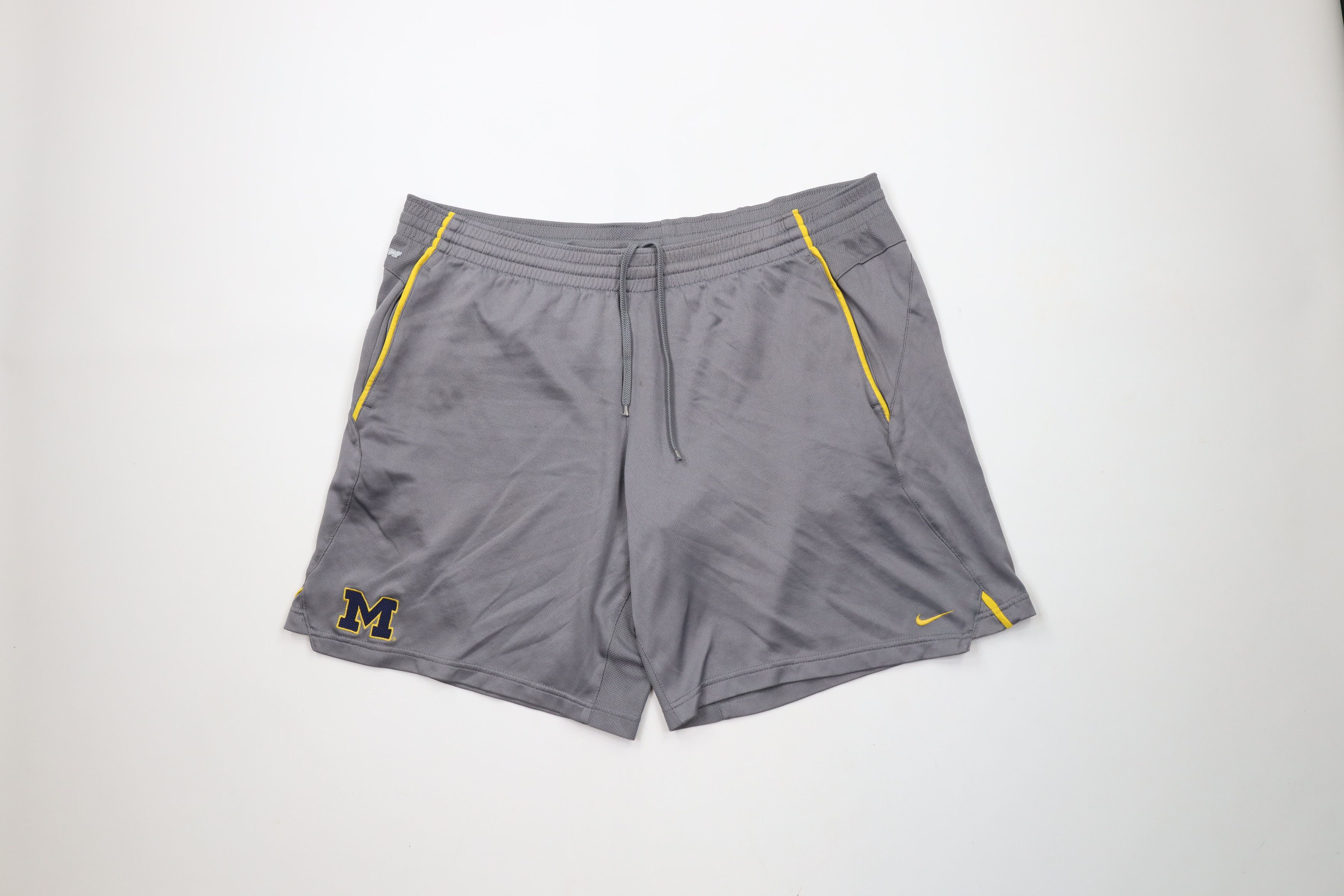 Nike × Vintage Vintage Nike Mini Swoosh University of Michigan Shorts AS IS Size US 36 / EU 52 - 1 Thumbnail