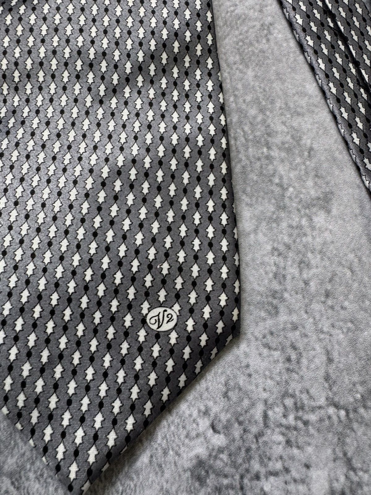 Versace × Versace Jeans Couture × Vintage Vintage Versace Classic V2 Silk Tie Size ONE SIZE - 10 Thumbnail