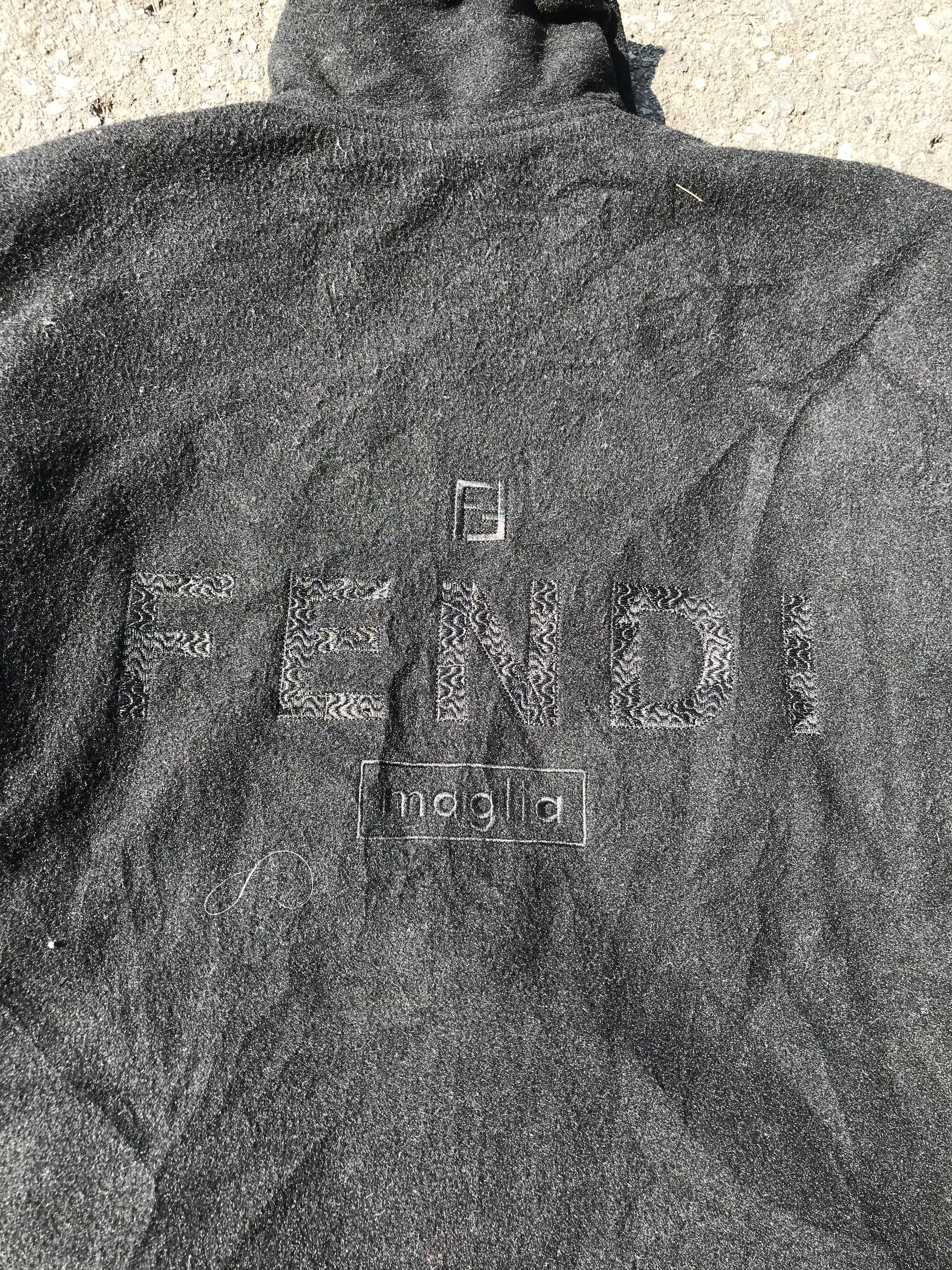 Designer × Fendi Vintage 90s Fendi maglia reversible big logo Size US XL / EU 56 / 4 - 7 Thumbnail