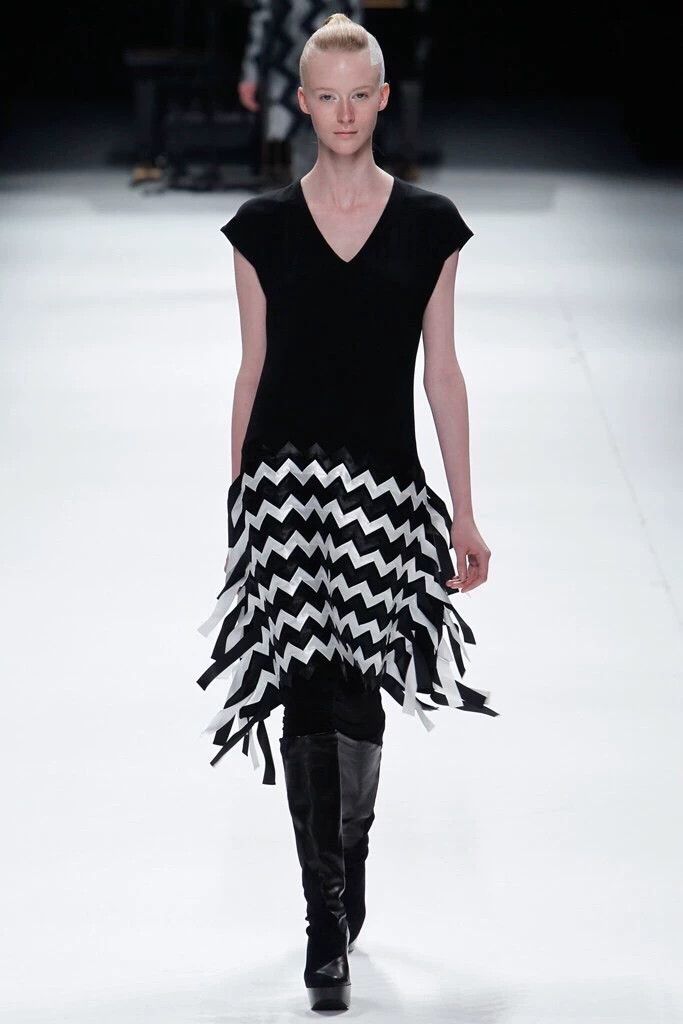 Issey Miyake Issey Miyake size:2 Grey ribbon woven dress Size XS / US 0-2 / IT 36-38 - 1 Thumbnail