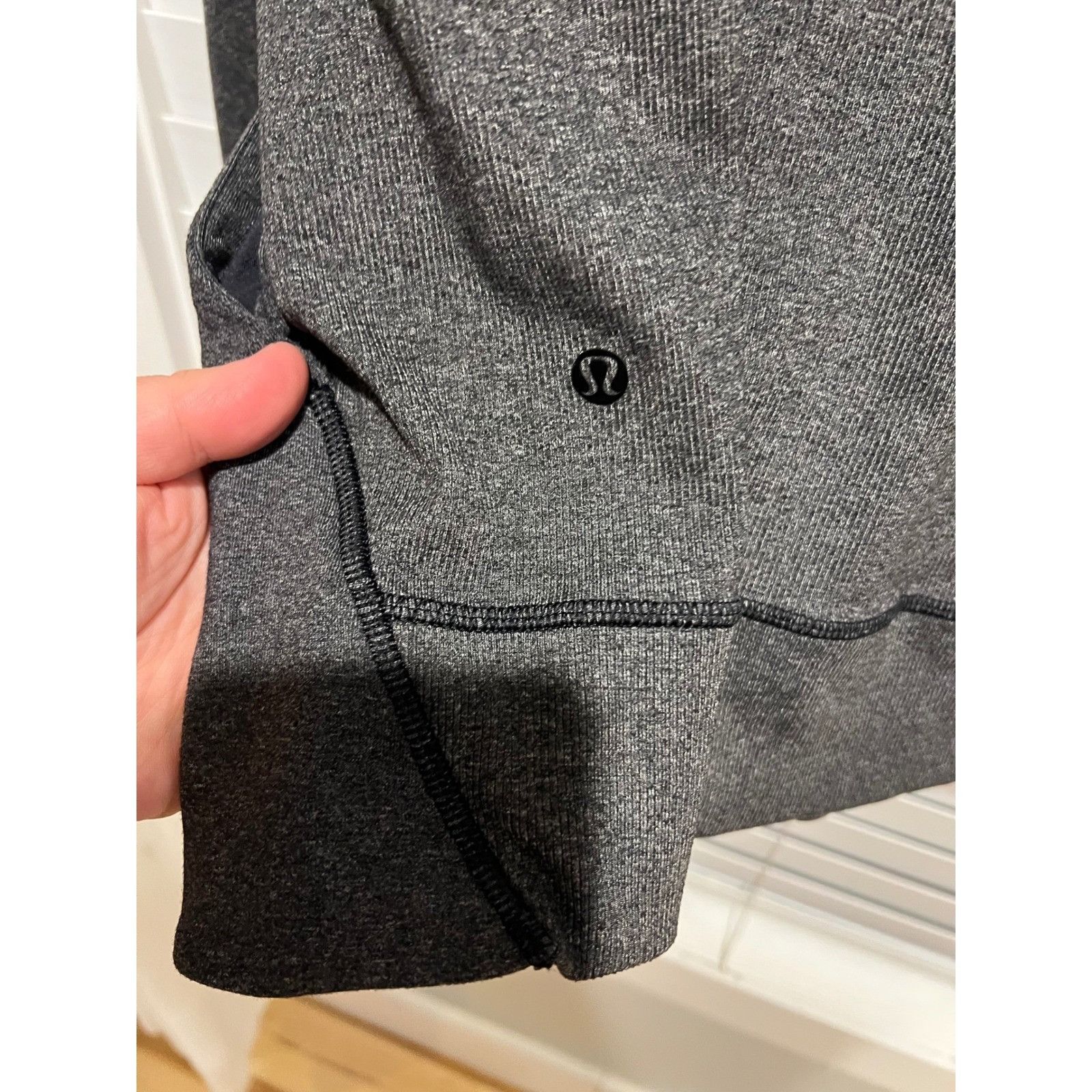 Lululemon Lululemon Men's XL Gray Full Zip Long Sleeve Activewear Jack Size US XL / EU 56 / 4 - 6 Thumbnail
