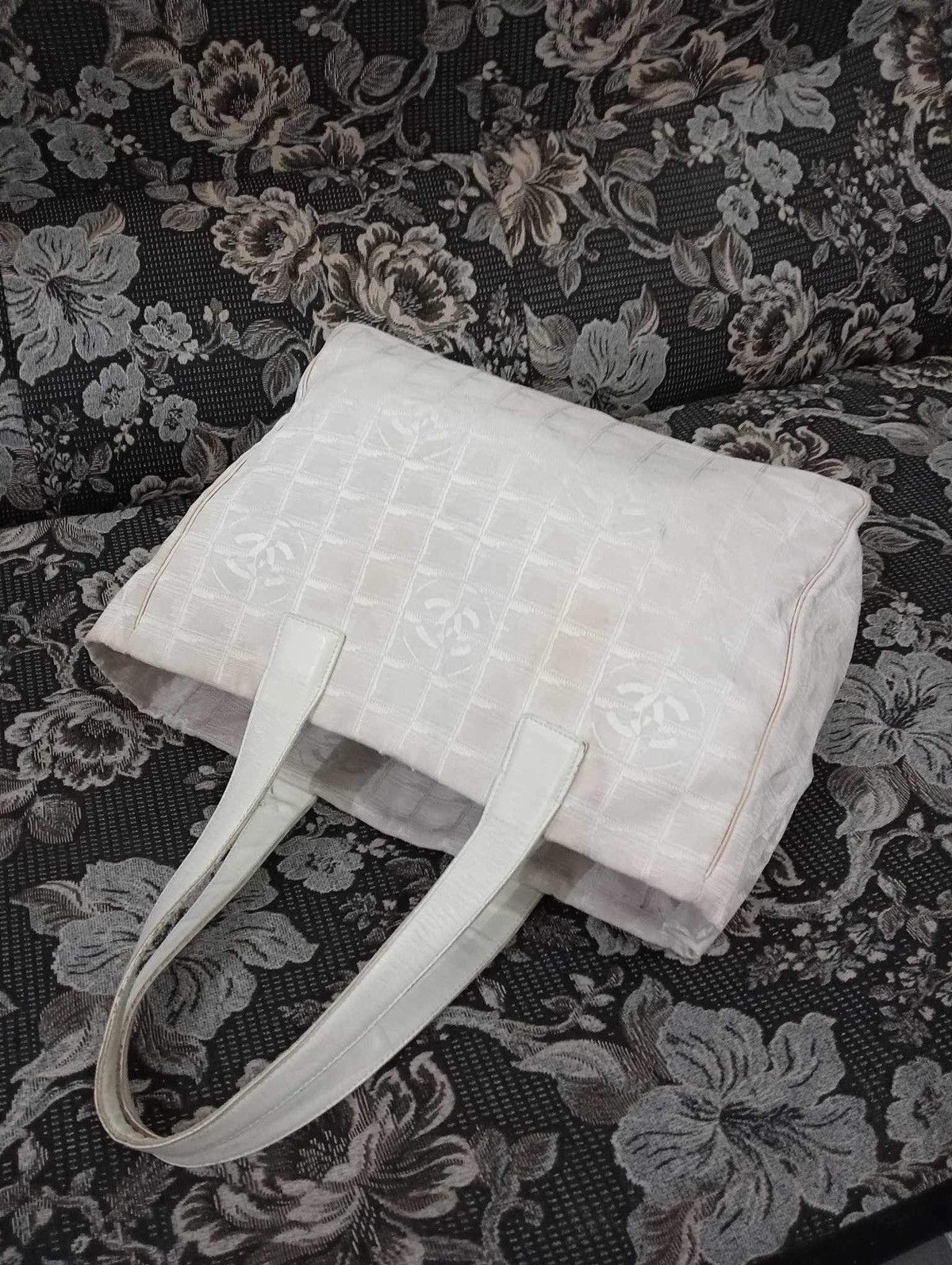 Chanel 💥Last Drop💥Chanel CC Tote Bag Size ONE SIZE - 12 Thumbnail