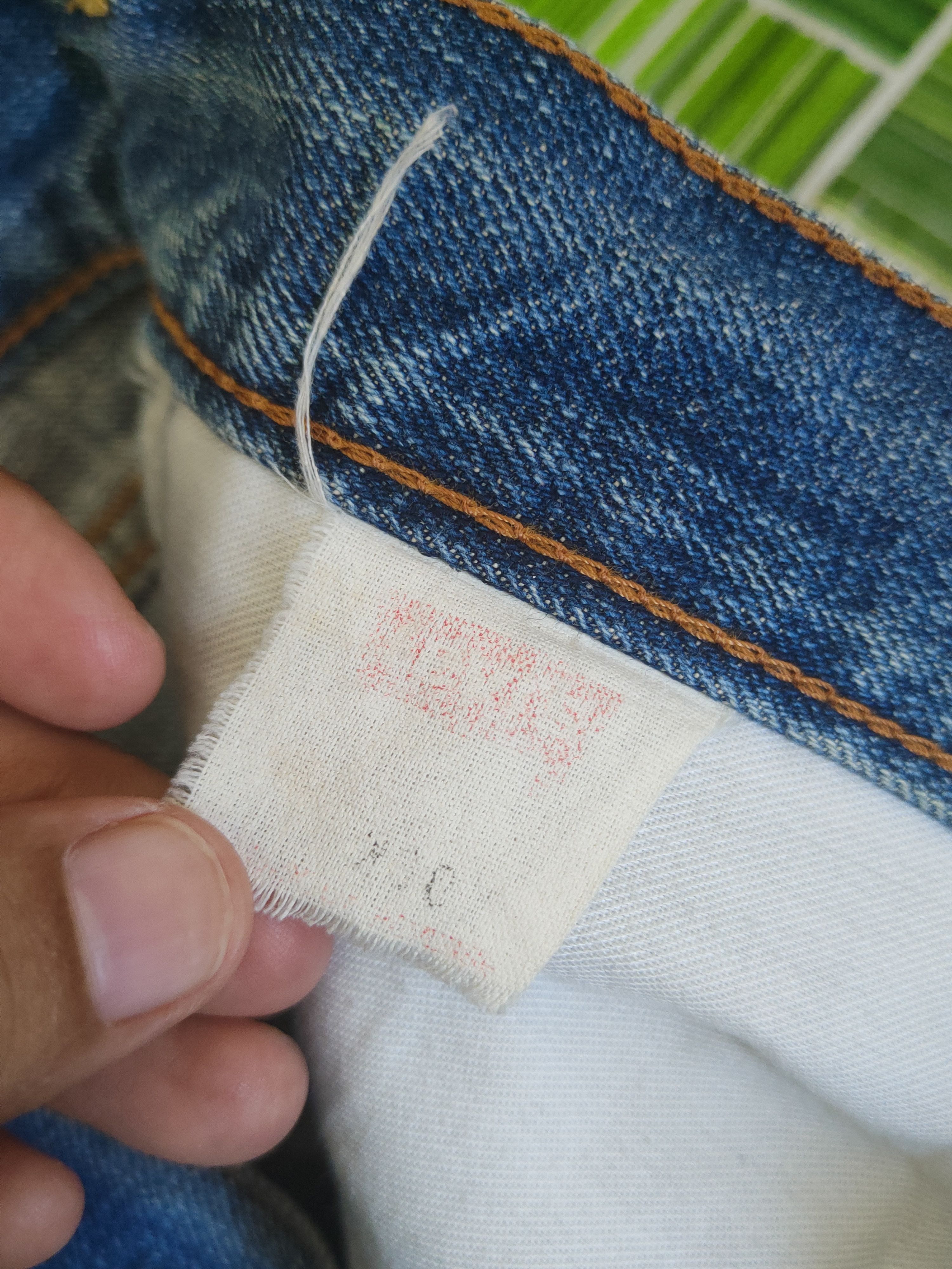 Levi's DL 503 Levi's Blue Distressed Ripped Denim Jeans #1639 Size US 30 / EU 46 - 16 Thumbnail