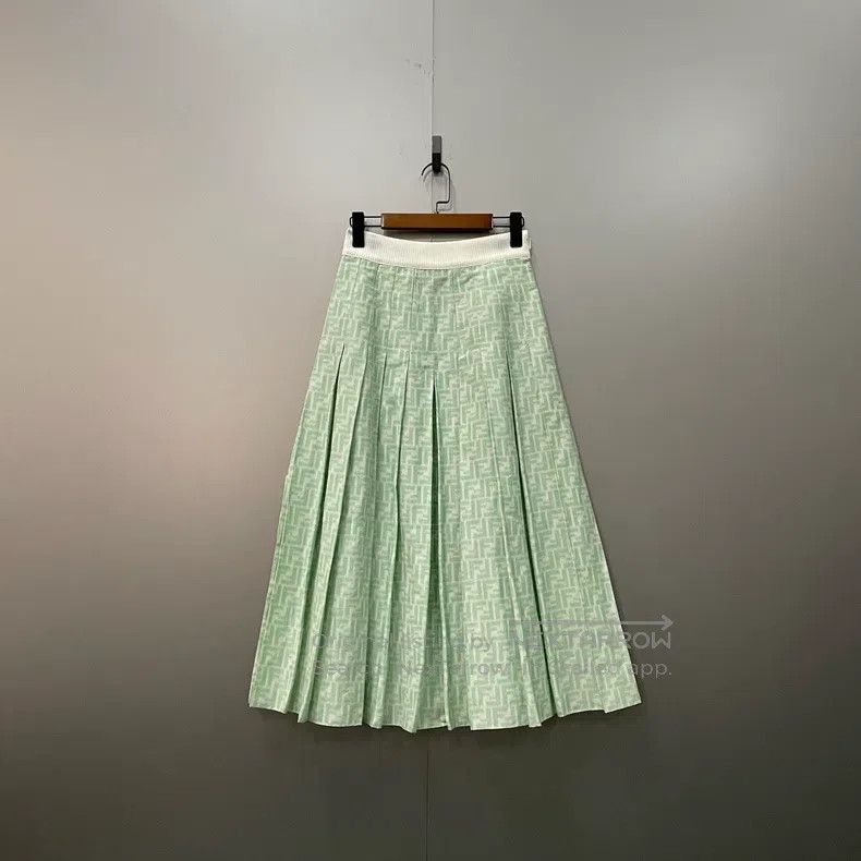 Fendi Fendi White and Green Monogrammed Double F Pleated Skirt Size 26" / US 2 / IT 38 - 1 Thumbnail