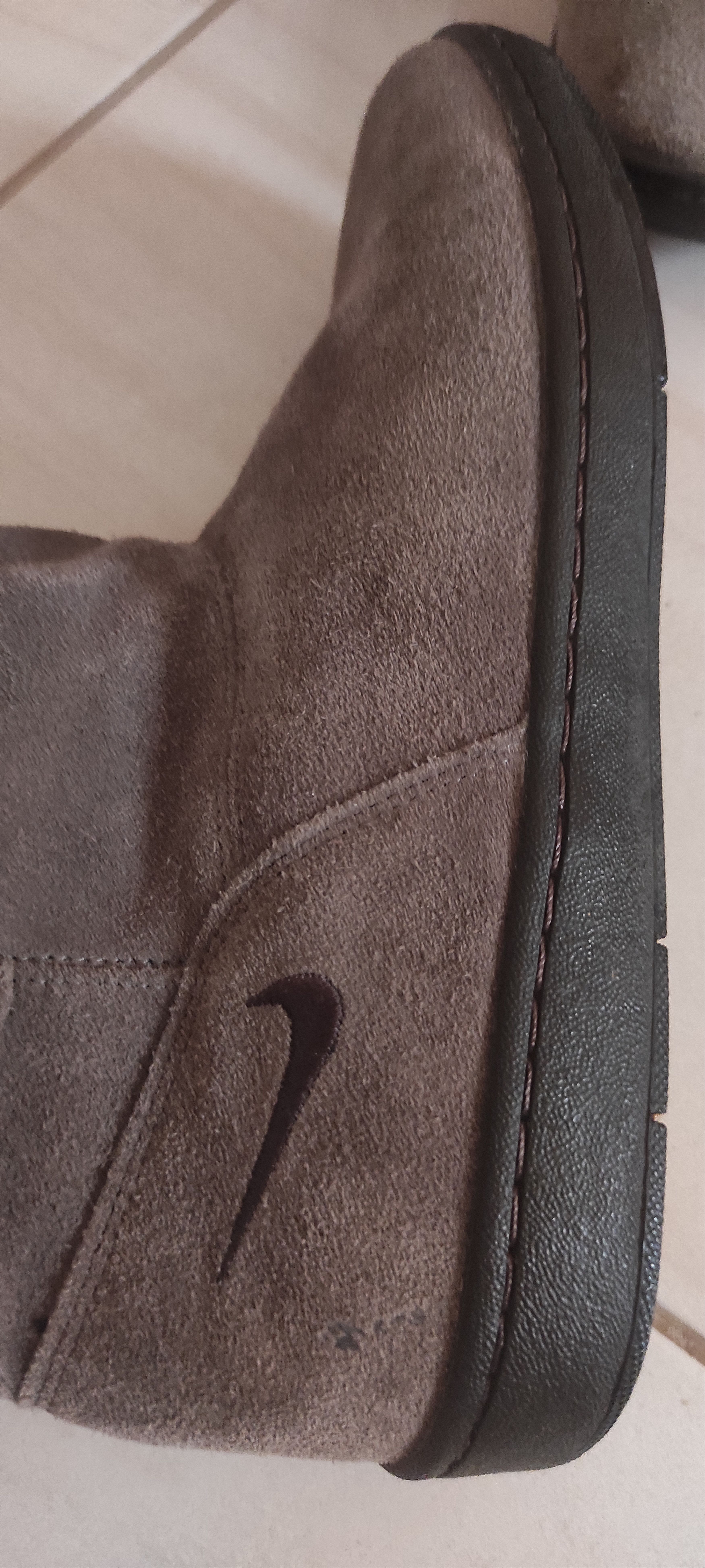 Nike Nike Sneaker Hoodie Suede Leather Winter Boots Size US 9 / IT 39 - 14 Thumbnail