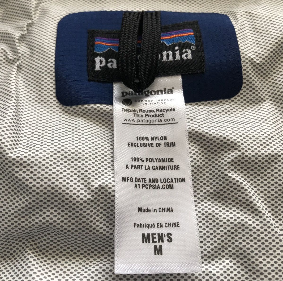 Patagonia Patagonia lightweight rain jacket Size US M / EU 48-50 / 2 - 5 Thumbnail