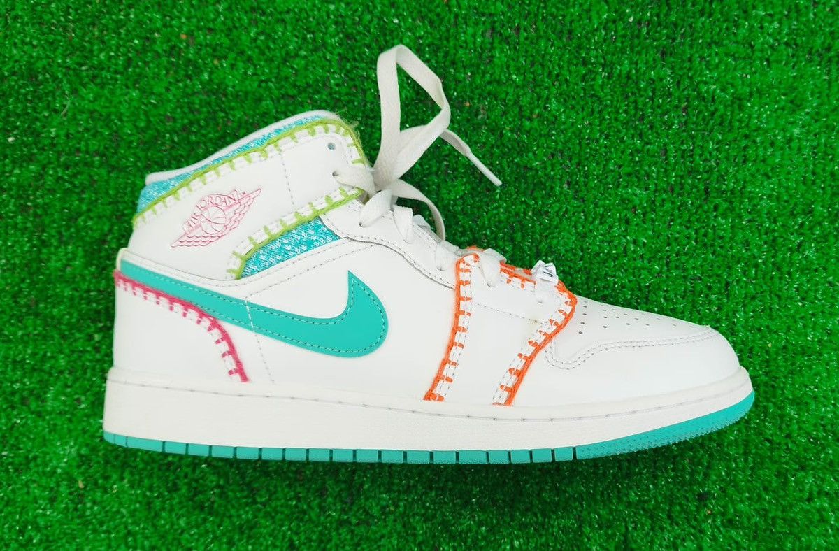 Jordan Brand Shoes Air Jordan 1 Size US 5.5 / IT 35.5 - 7 Thumbnail