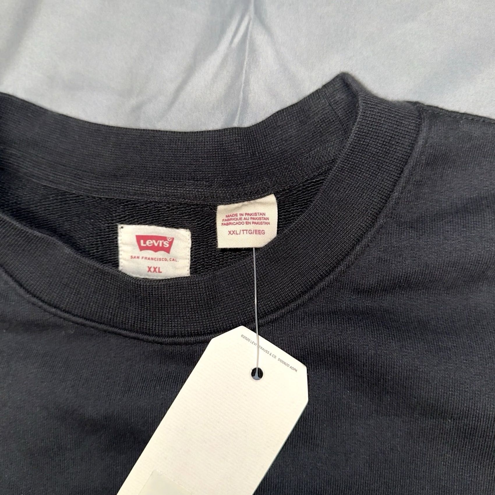 Levi's Levi's Black Crew Neck Sweatshirt Men 2XL Regular Pullover Knit Cotton Logo 90s Classic Size US XL / EU 56 / 4 - 4 Thumbnail