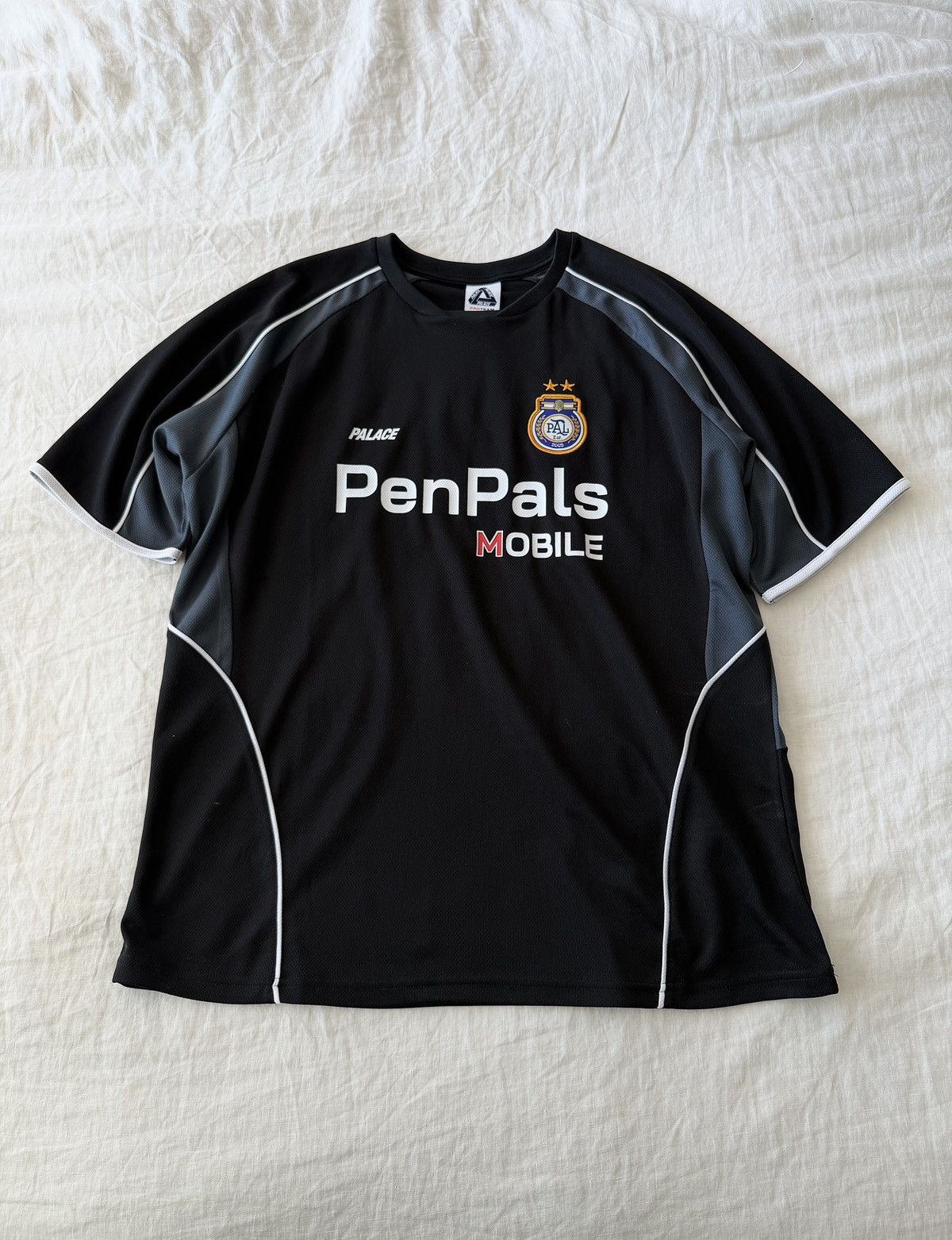 Palace 2024 penpals jersey in black | Grailed
