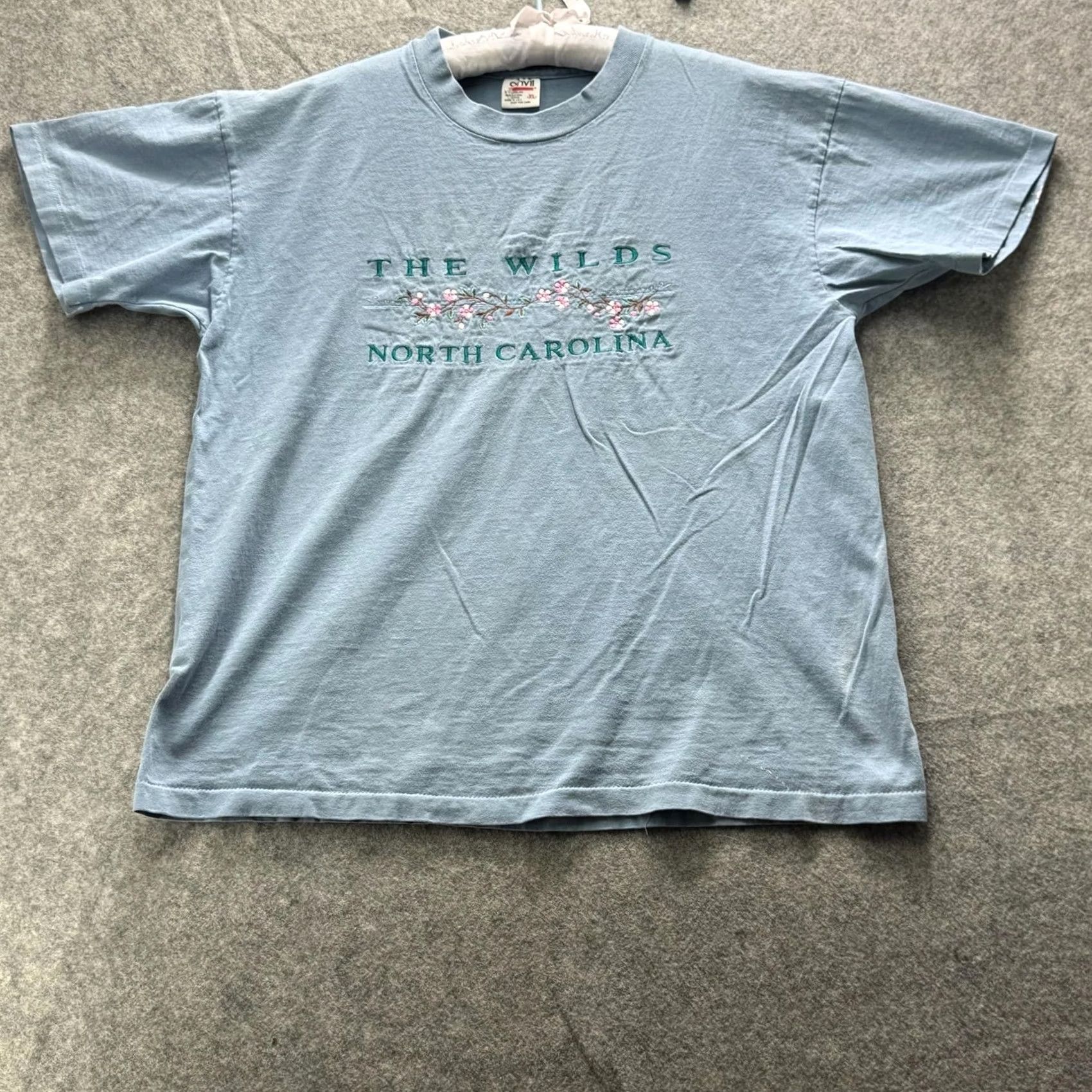 Vintage Vintage The Wilds Shirt Mens L Blue Embroidered Graphic Crewneck Cotton Jersey Size US L / EU 52-54 / 3 - 2 Thumbnail