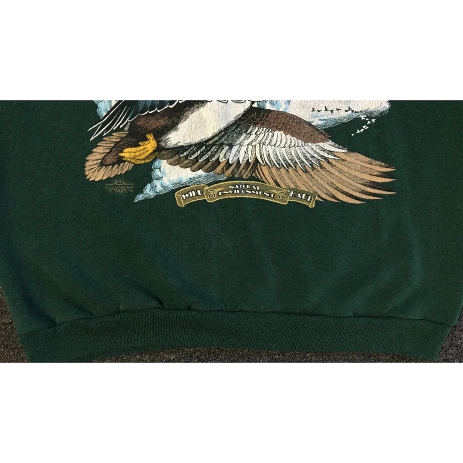 Vintage Vtg 90s American Outdoorsman Duck Faded Sweatshirt S USA Nature Animal Grunge Shirt Mens Green USA 90s Vintage Duck Art Faded Sweatshirt Sunglasses? Size US S / EU 44-46 / 1 - 4 Thumbnail