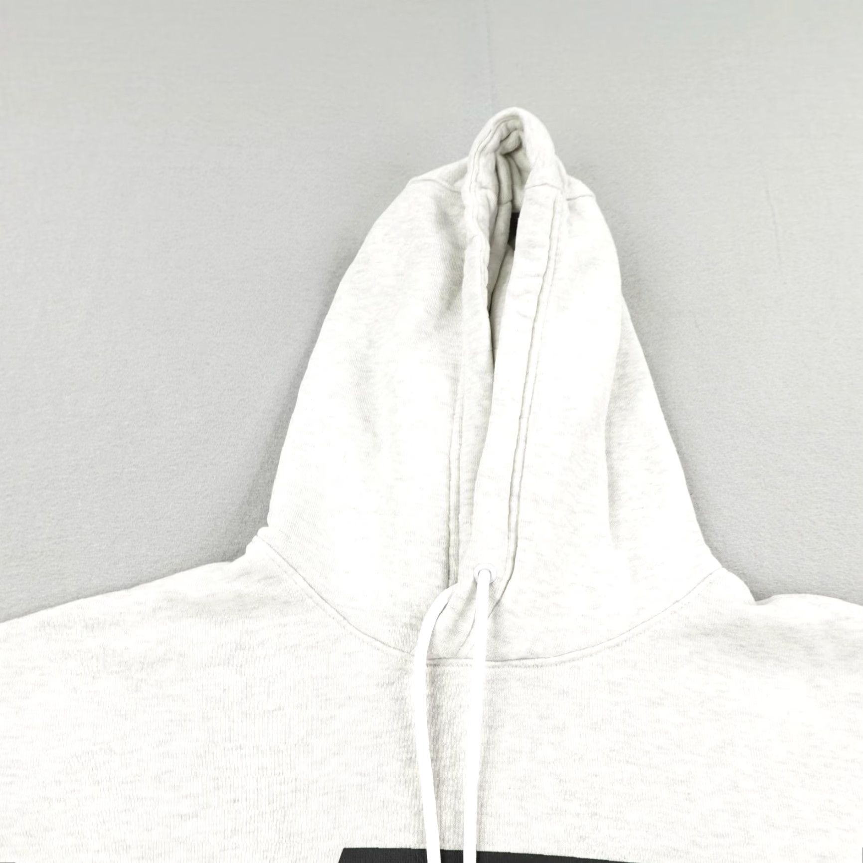 Nike VINTAGE Nike Hoodie Mens Medium Gray Sportswear NSW NSP Pullover Graphic Print Logo 90s Gym Running Size US M / EU 48-50 / 2 - 3 Thumbnail