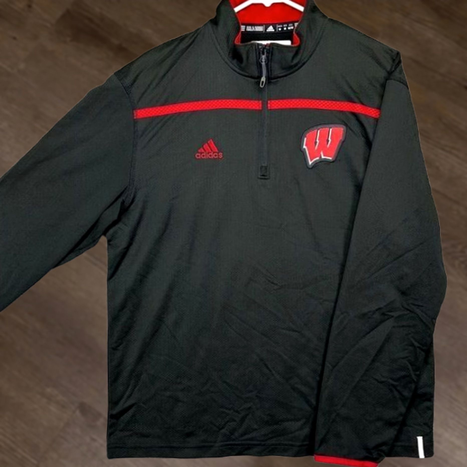Adidas ADIDAS Pullover Shirt Mens Medium Black Wisconsin Badgers 1/4 Zip Mock Neck Athletic Long Sleeve Polyester Solid Vintage No Size US M / EU 48-50 / 2 - 1 Thumbnail