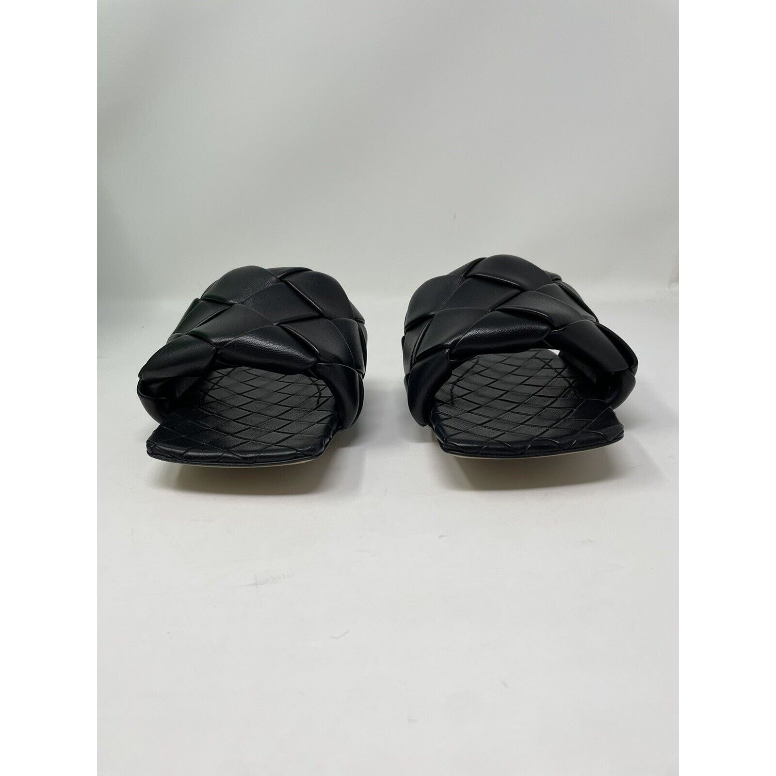 Bottega Veneta Bottega Veneta Flat Puffy Lido 38.5 Size US 8.5 / IT 38.5 - 4 Thumbnail