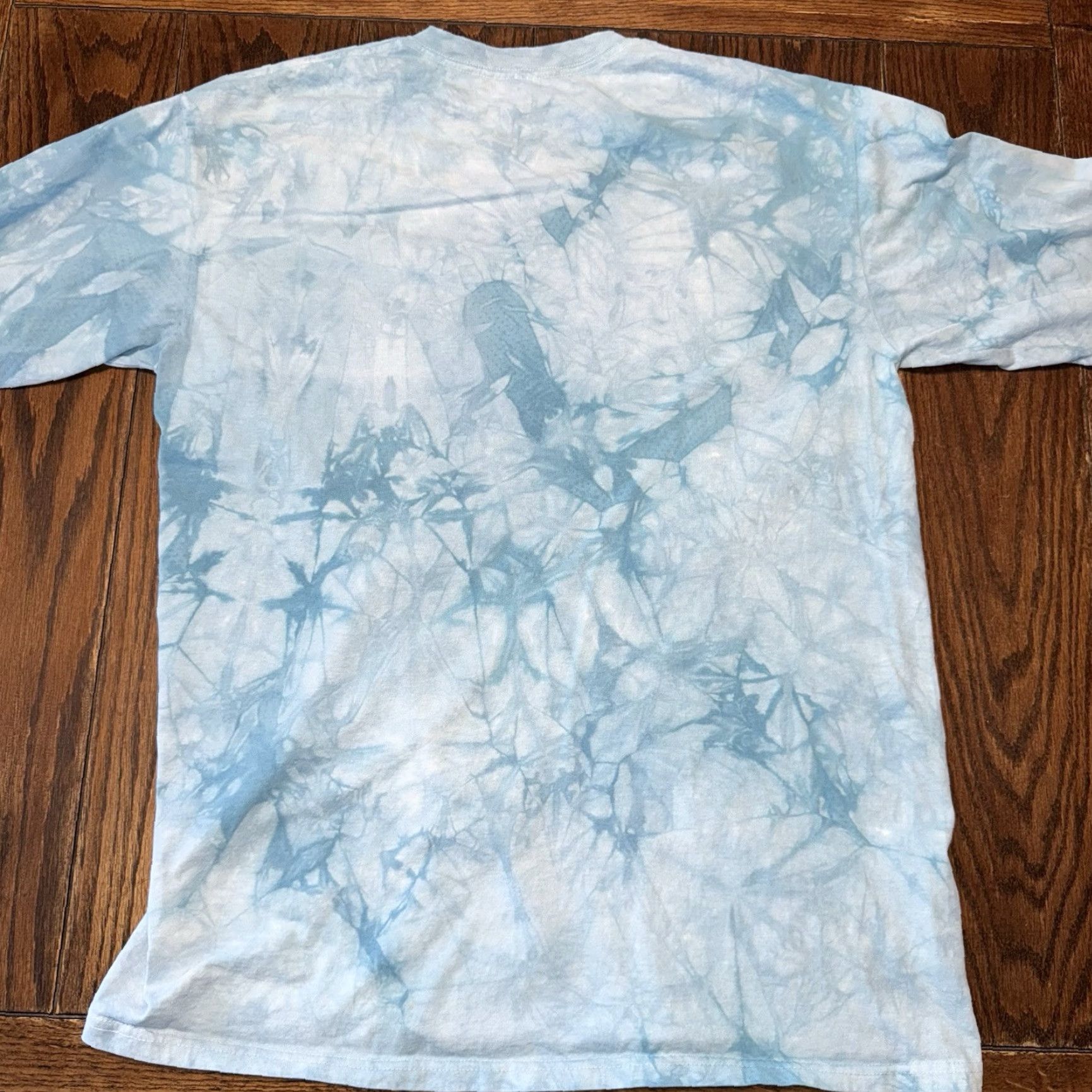 The Mountain VINTAGE The Mountain Shirt Mens Large Tie Dye Cats USA Graphic Print Crew Neck Long Sleeve Blue Cotton Knit T-Shirt Mens Gyms Cats USA 90s? Size US L / EU 52-54 / 3 - 7 Thumbnail