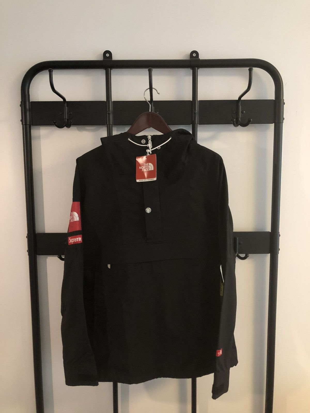 Supreme × The North Face Supreme tnf north face 10ss expedition Jacket pullover black Size US M / EU 48-50 / 2 - 2 Thumbnail