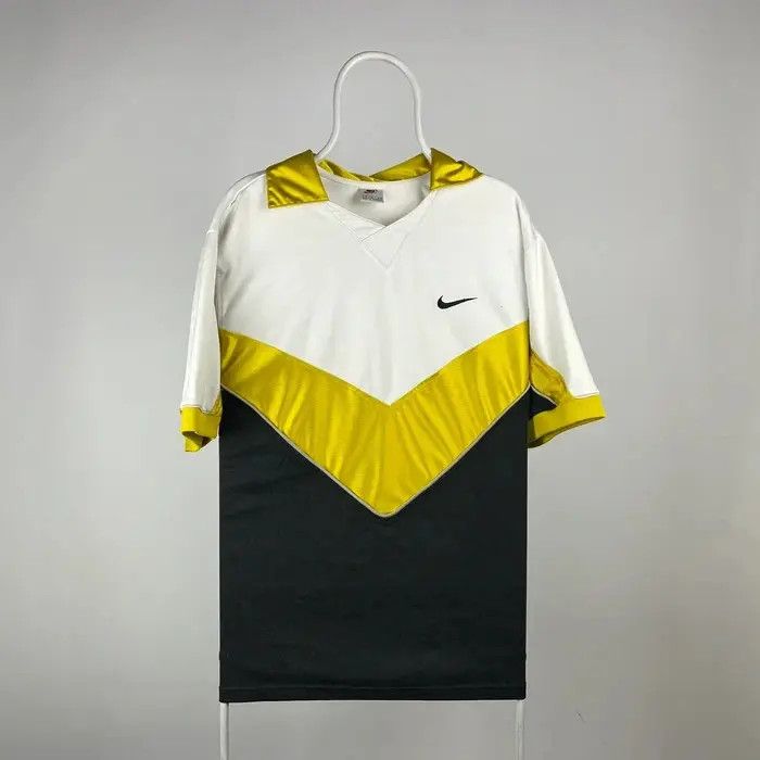 NBA Vintage Nike T-shirt middle back logo basketball size Medium Size US M / EU 48-50 / 2 - 2 Thumbnail