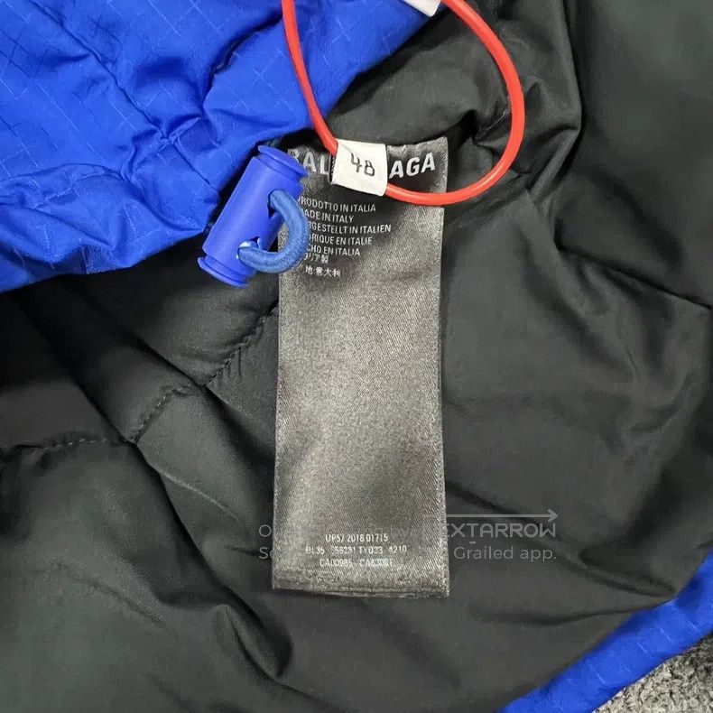 Balenciaga Balenciaga Embroidered Logo Padded Jacket Size US M / EU 48-50 / 2 - 7 Thumbnail