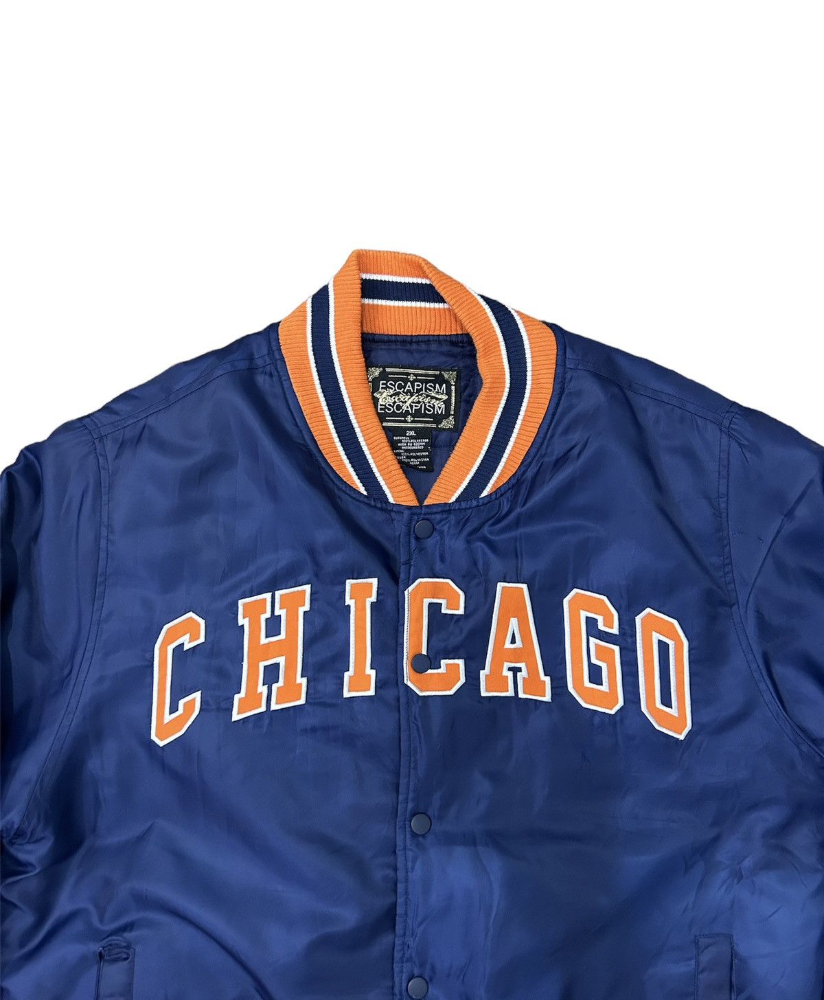 Japanese Brand × NFL Vintage NFL Chicago Escapism Satin Bomber Jacket Size XXL Size US XXL / EU 58 / 5 - 2 Thumbnail