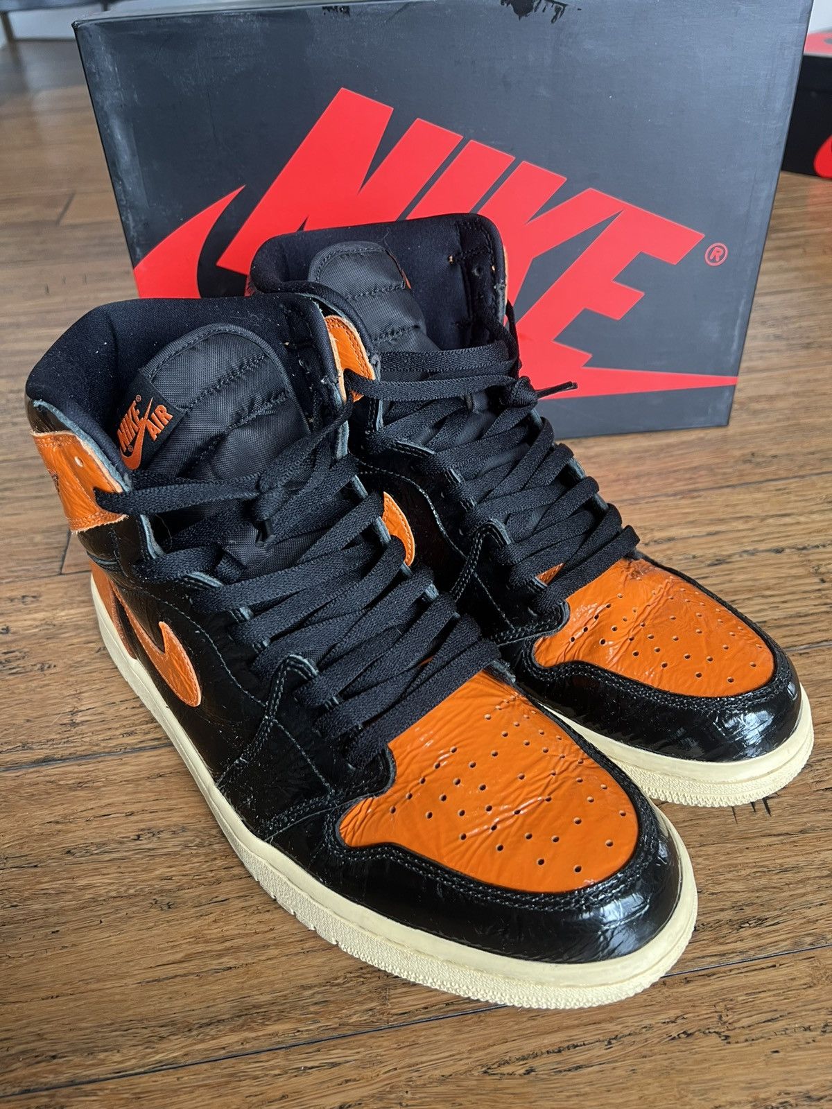 Jordan Brand × Nike Jordan 1 High Shattered Backboard 3.0 Size US 12 / EU 45 - 1 Thumbnail