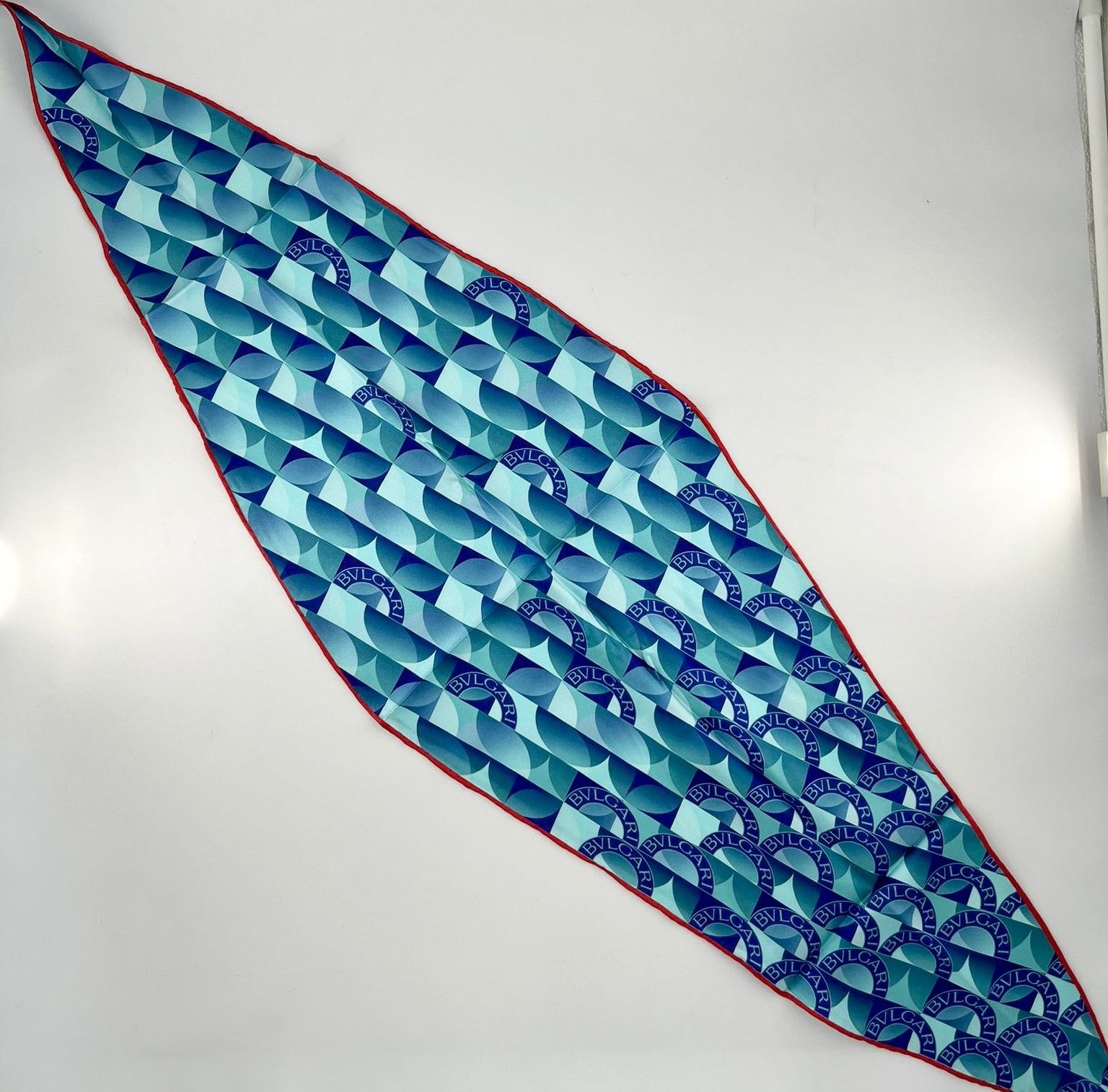 Bvlgari Bvlgari luxury scarf in 100% silk Size ONE SIZE - 8 Thumbnail