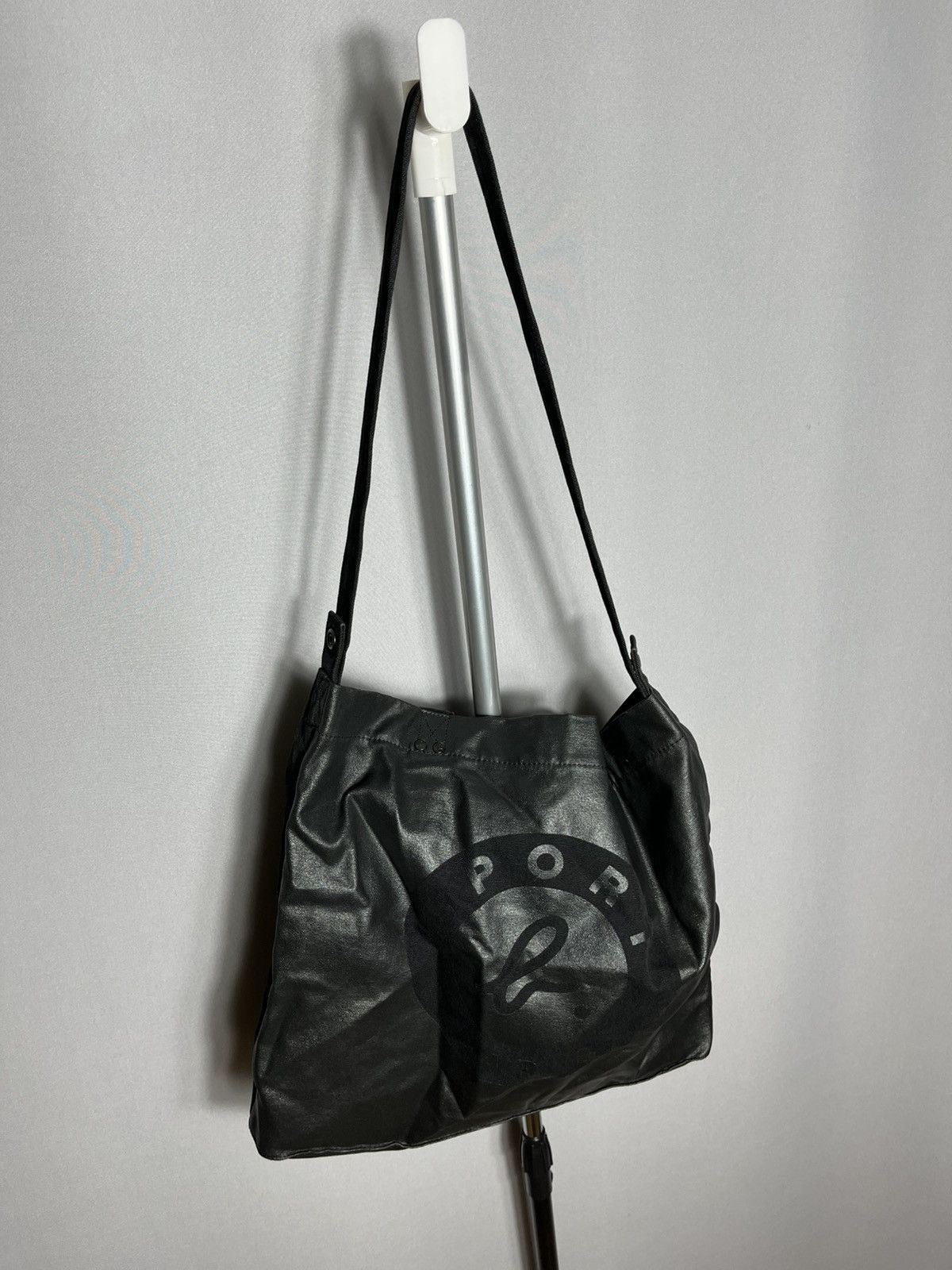 agnes b. Agnes B. Womans shoulder bag black belt Size ONE SIZE - 9 Thumbnail
