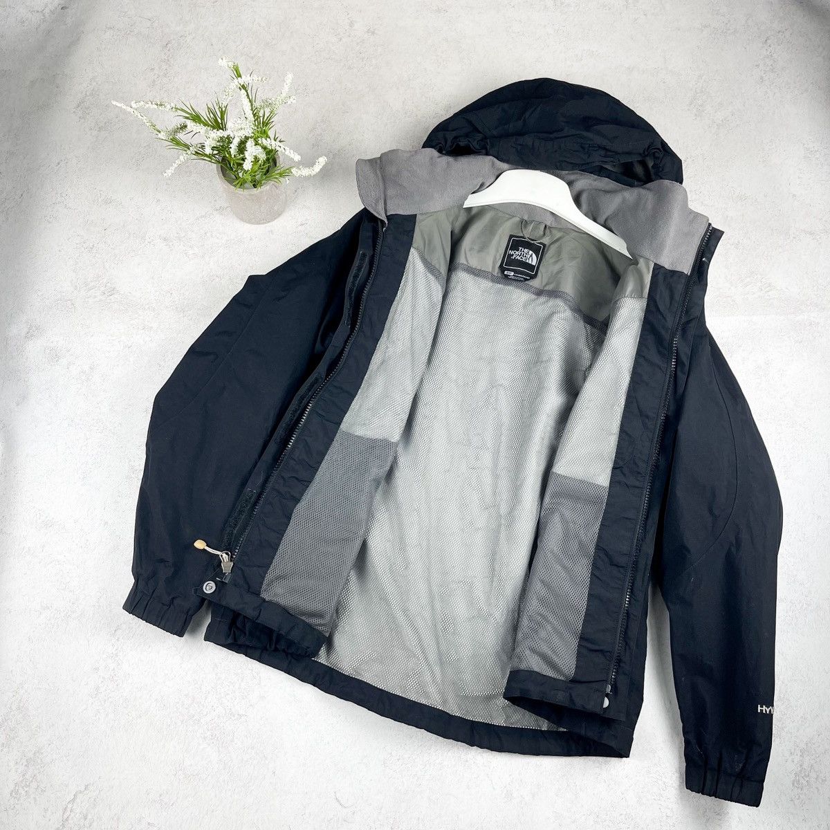 The North Face The North Face Dryvent Jacket Rainproof Hiking Womens Size S Size S / US 4 / IT 40 - 7 Thumbnail