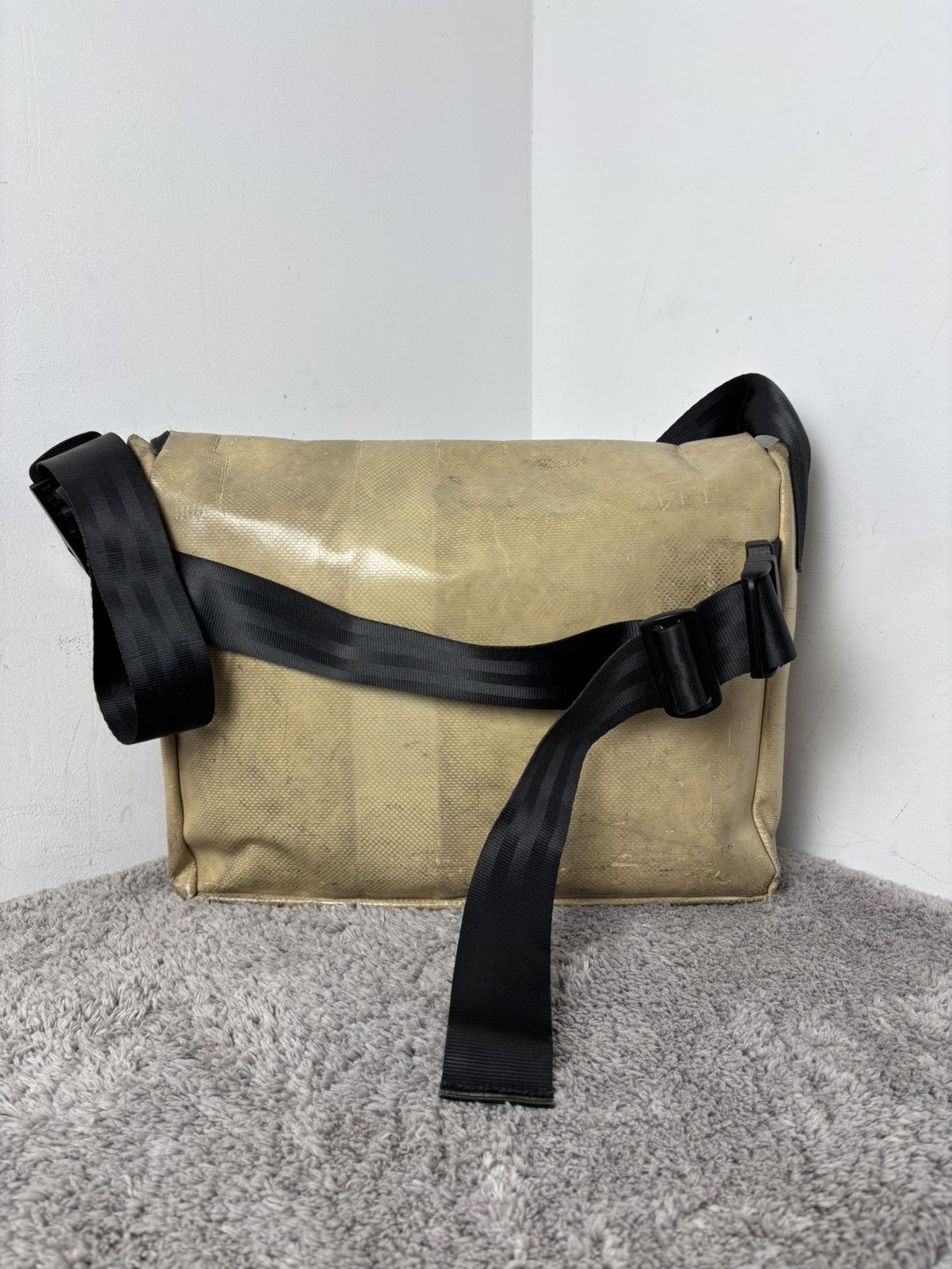 Freitag × Japanese Brand Freitag Recycled Messenger Crossbody Bag Size ONE SIZE - 7 Thumbnail