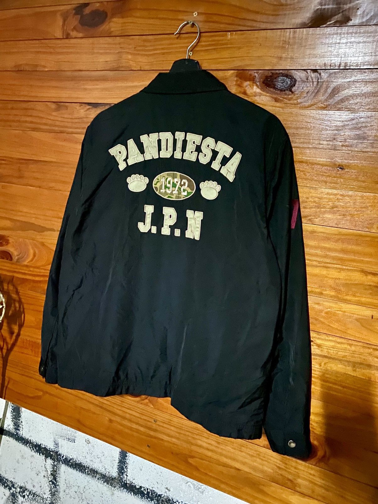 Japanese Brand Pandista Japan Black Coaches Jacket XL – Panda Logo Size US L / EU 52-54 / 3 - 9 Thumbnail