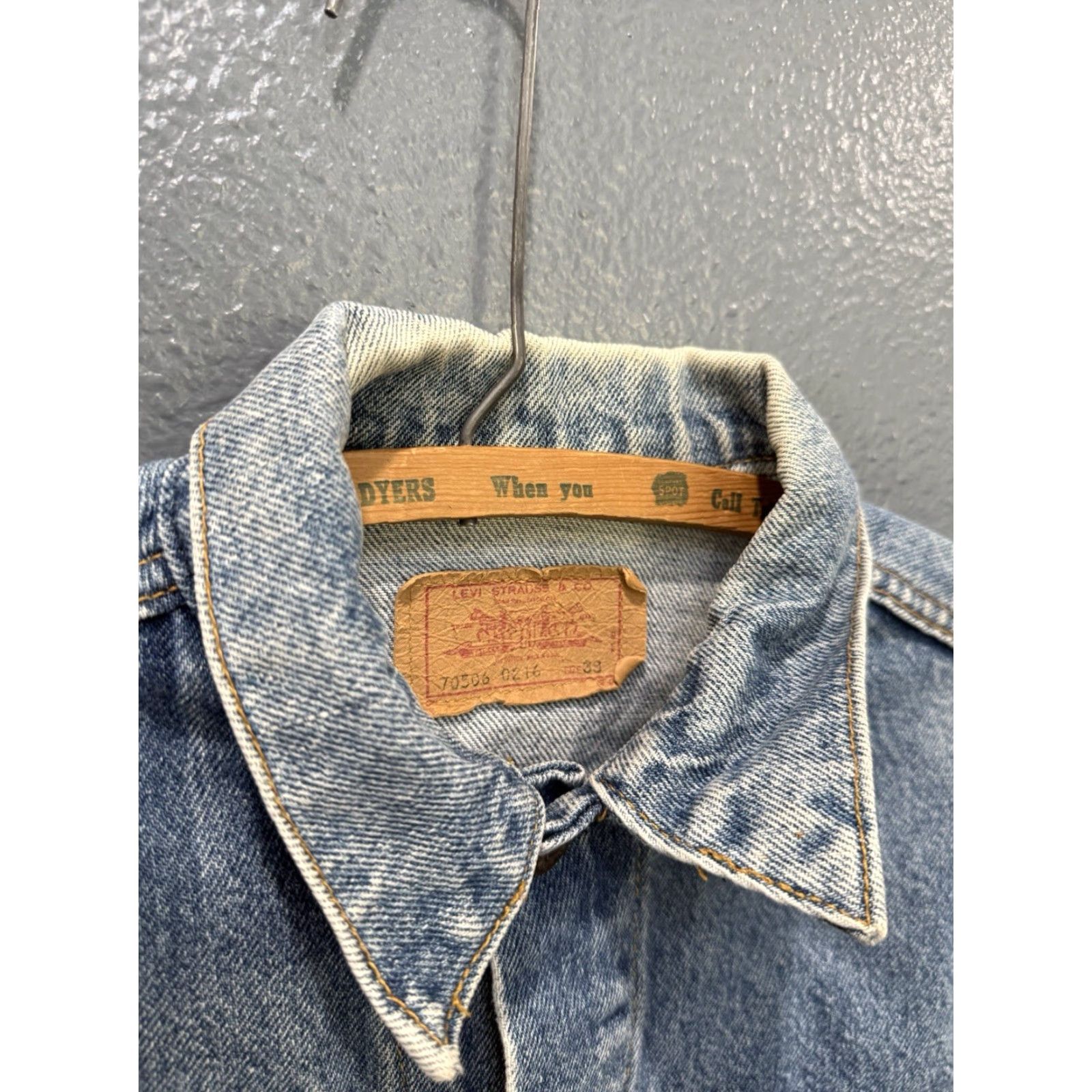 Levi's VINTAGE Levi's Jacket Denim Jean USA 70506 0216 38 Men Blue Cotton 80s/USA Made JeansIgnore Size US 38 / EU 54 - 2 Thumbnail
