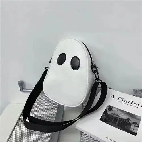 Japanese Brand Unisex Halloween Cartoon Ghost Pu Crossbody Bags Size ONE SIZE - 5 Thumbnail