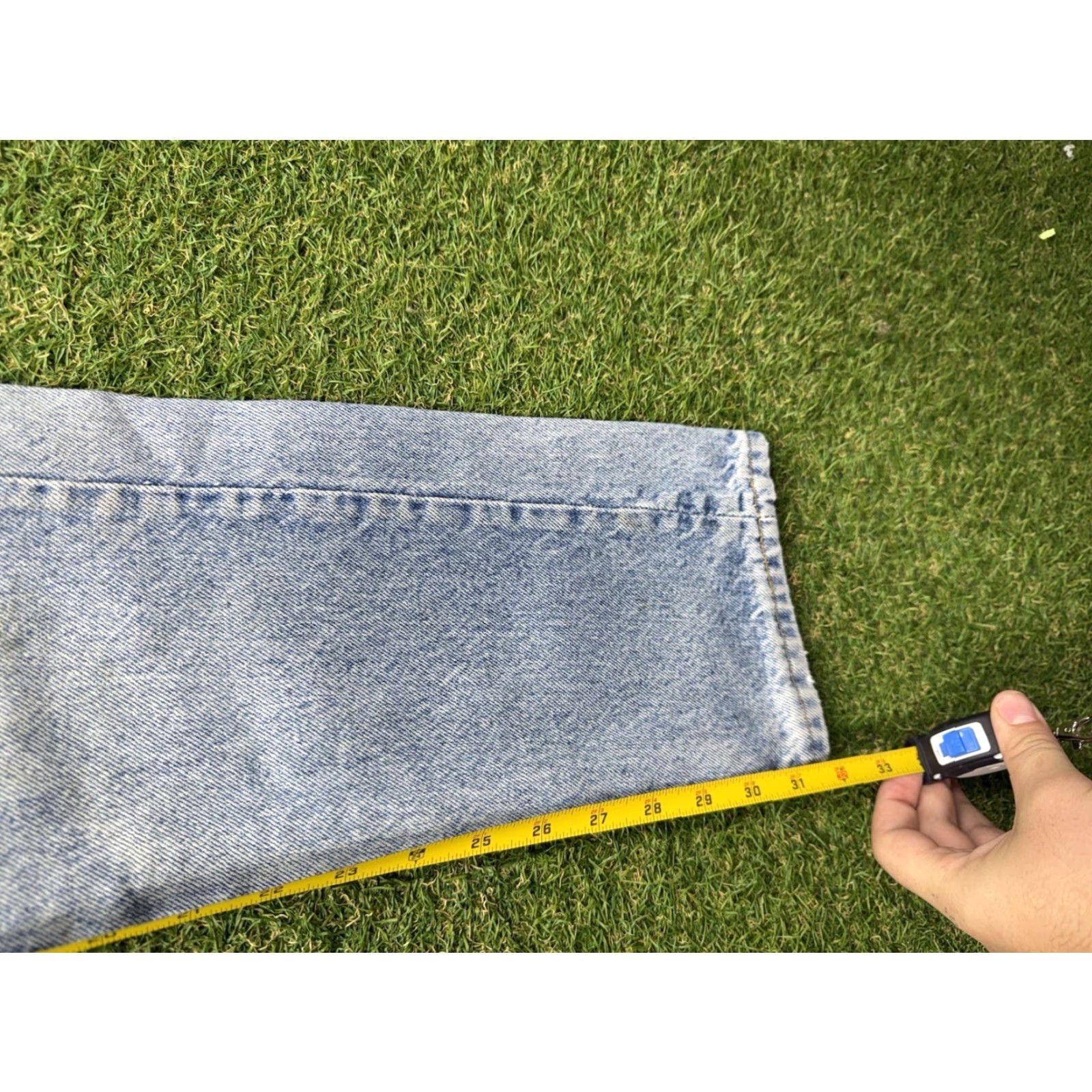 Levi's VINTAGE Levi's Jeans 512 Womens 27x32 USA Made 90s Light Wash Straight Leg Blue Denim 5-Pocket Mens Womens Girls? Size 27" / US 4 / IT 40 - 5 Thumbnail