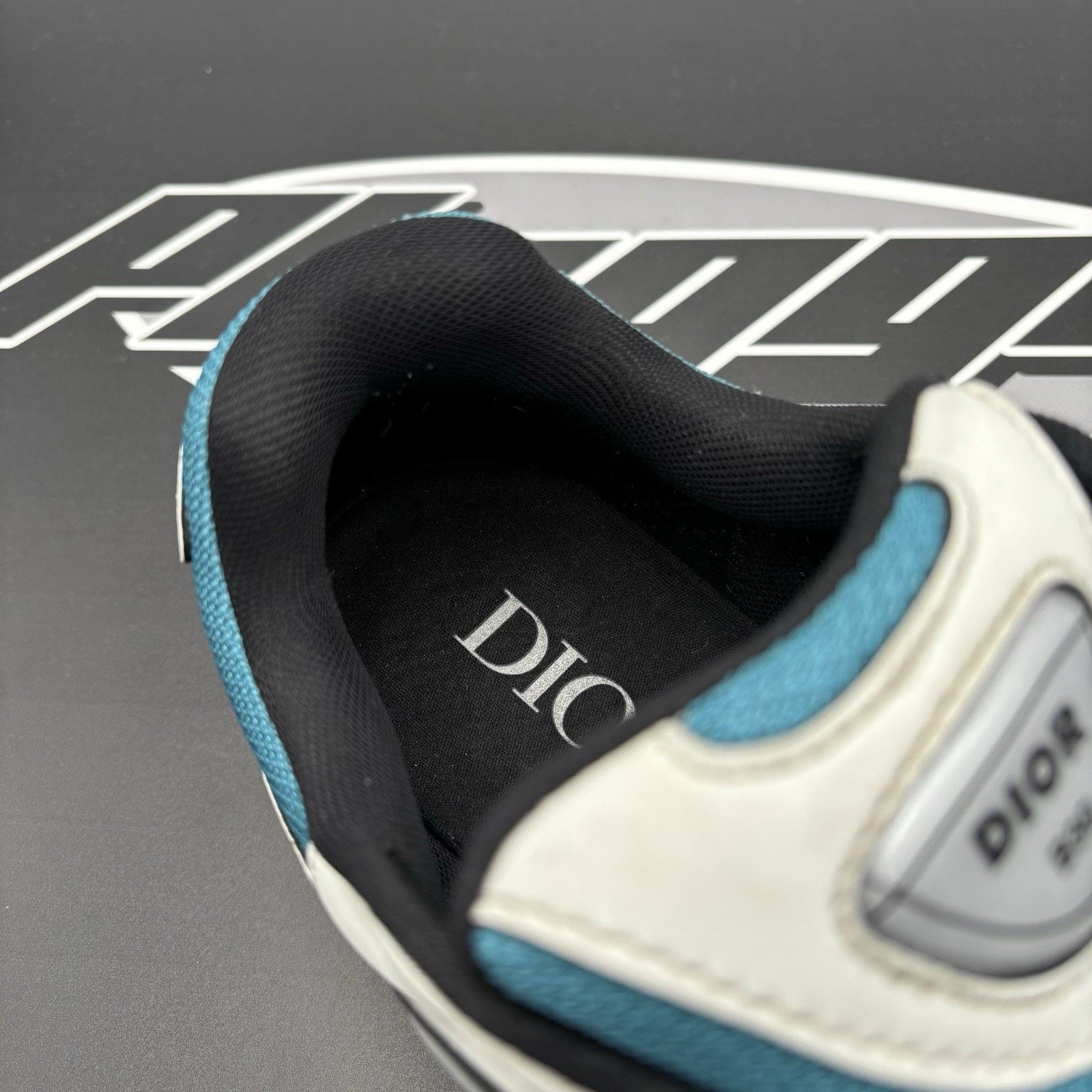 Dior Dior B30 Reflective Sneaker ' White Blue ' | GREAT CONDITION Size US 9 / EU 42 - 16 Thumbnail