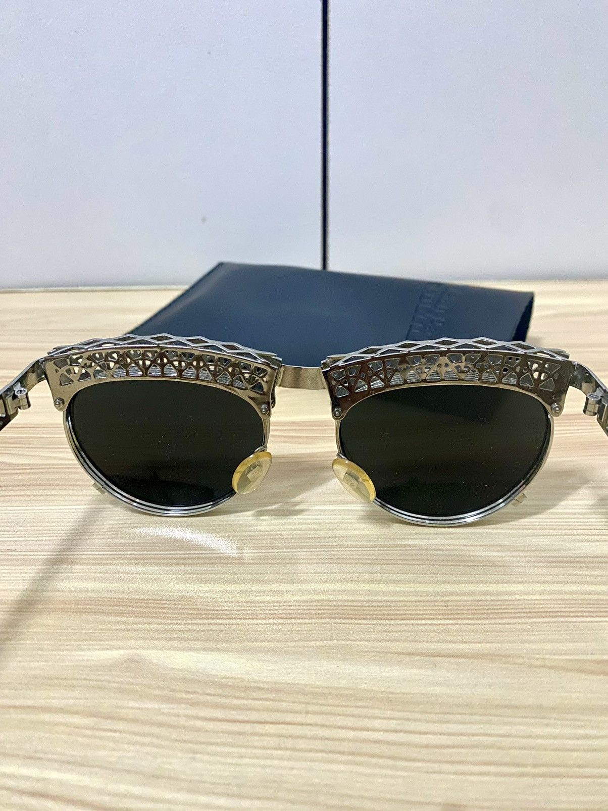 Jean Paul Gaultier 🔥Rare🔥90s Vintage Jean Paul Gaultier Eiffel Towel Sunglasses Size ONE SIZE - 8 Thumbnail