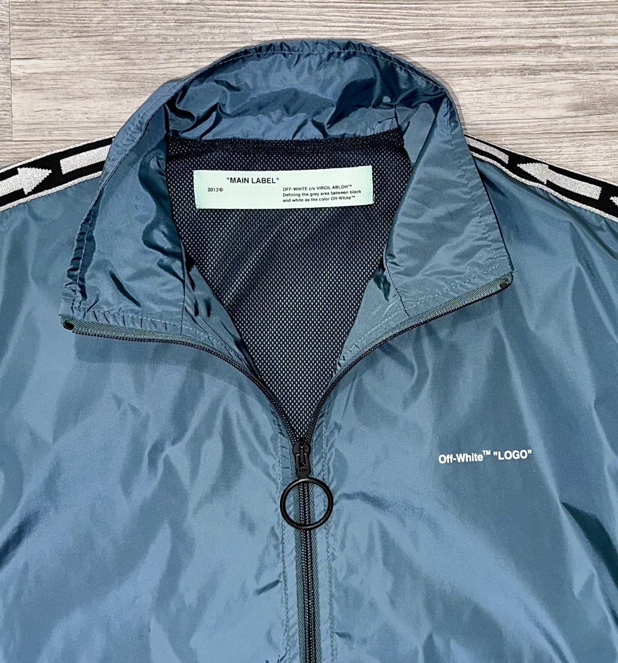 Other OFF_WHITE SLATE BLUE HOODED WINDBREAKER NWT LARGE Size US L / EU 52-54 / 3 - 3 Thumbnail