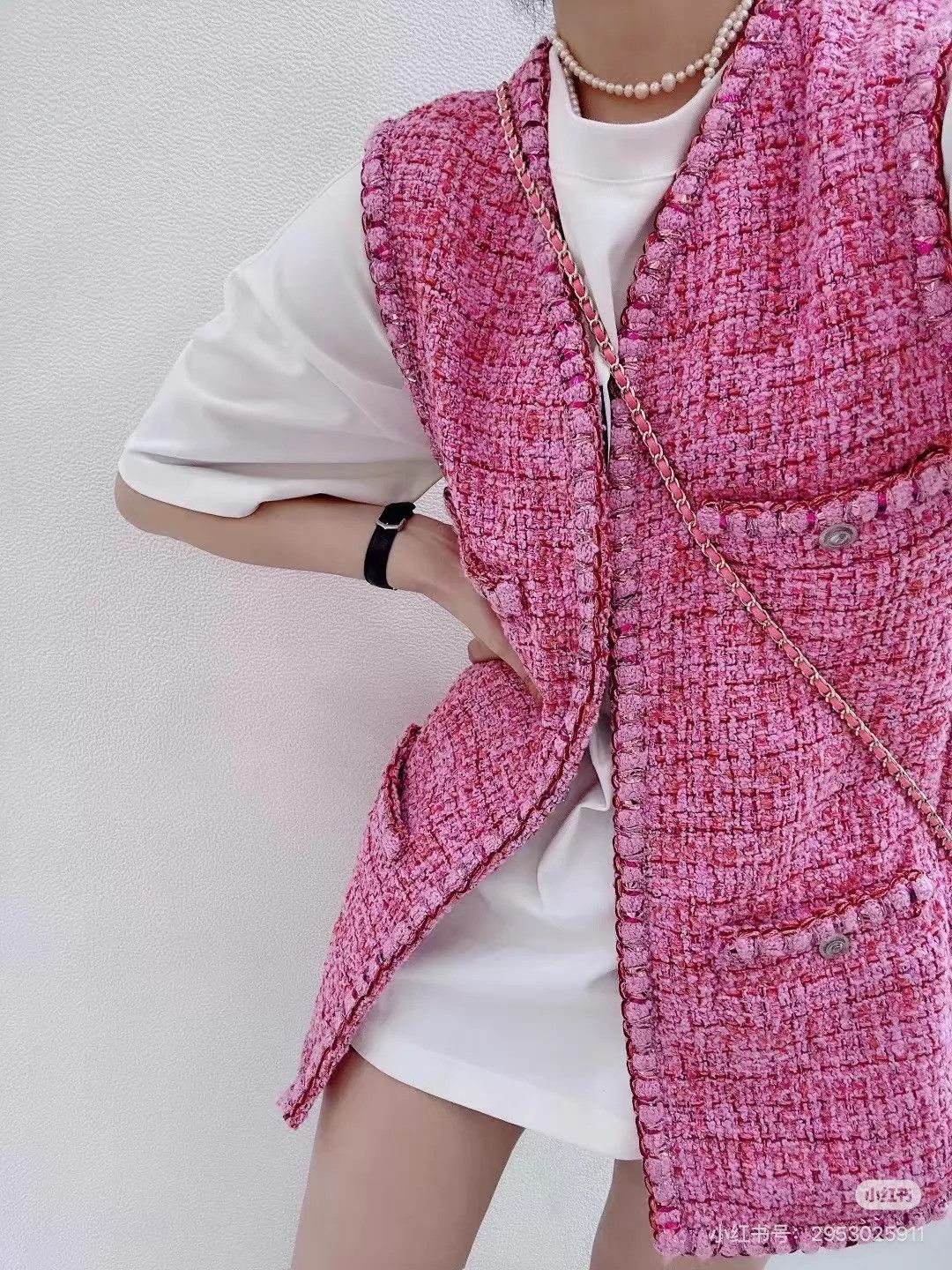 Chanel Chanel Women's Pink Tweed Four-Pocket Vest Size 34 Size XS / US 0-2 / IT 36-38 - 2 Thumbnail