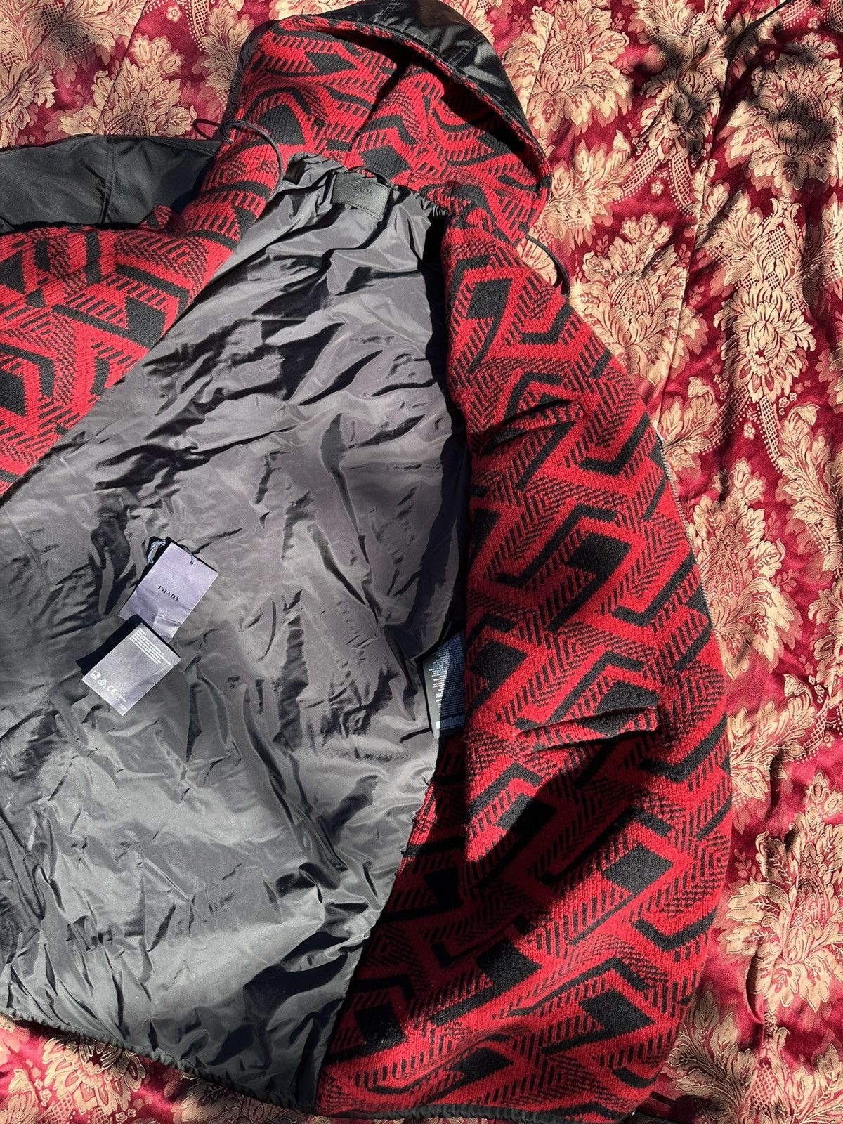 Prada Prada FW21 Re-Nylon Oversized Hooded Bomber Parka sz XS Size US XS / EU 42 / 0 - 6 Thumbnail