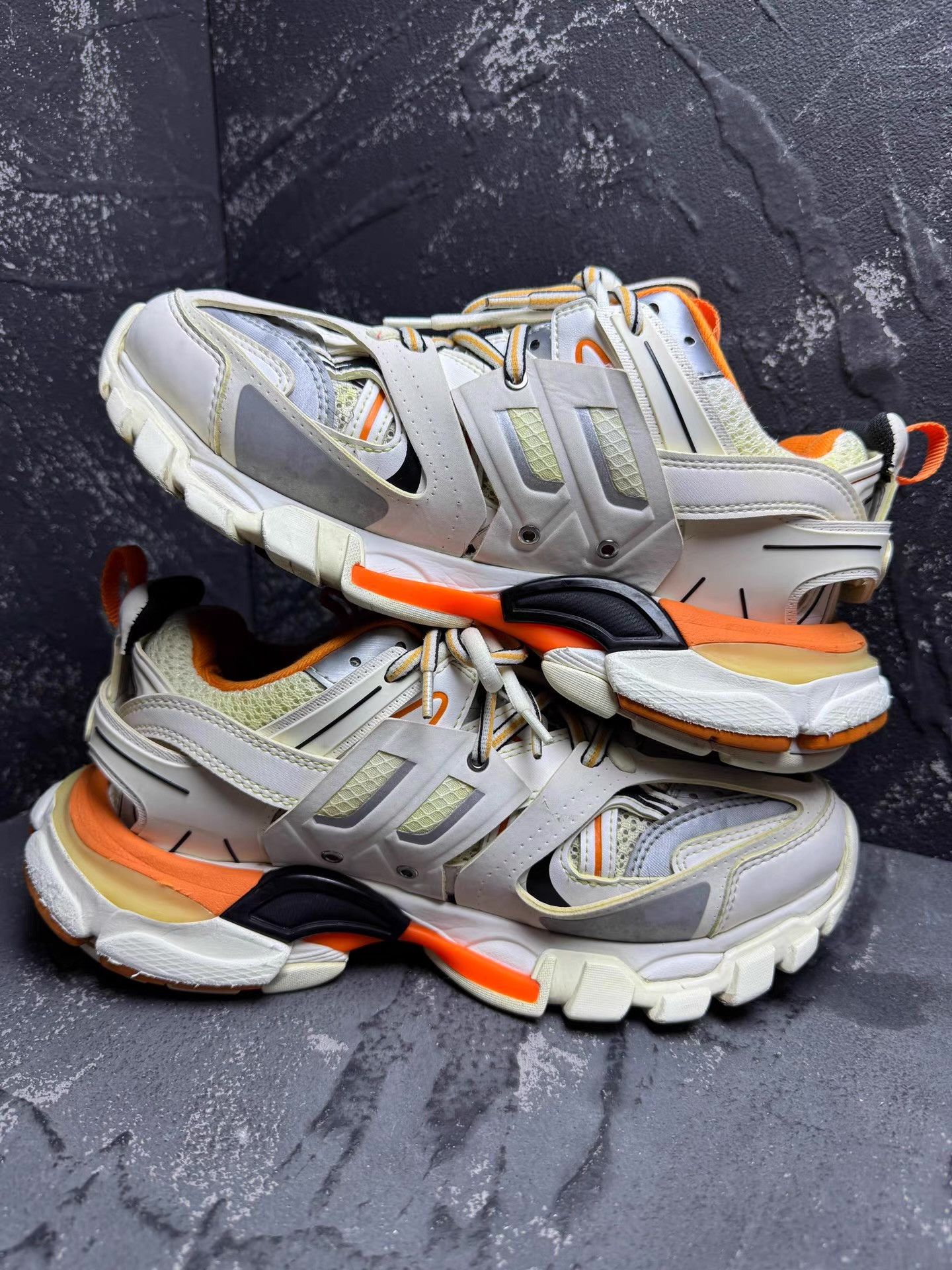 Balenciaga Balenciaga Track White & Orange Q10 Size US 5 / EU 37 - 4 Thumbnail