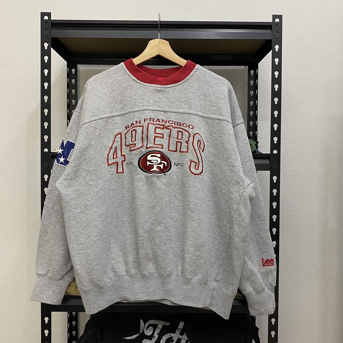 Lee × NFL × Vintage Vintage Lee Sport NFL Embroidery sweatshirt vneck size L Size US L / EU 52-54 / 3 - 1 Thumbnail