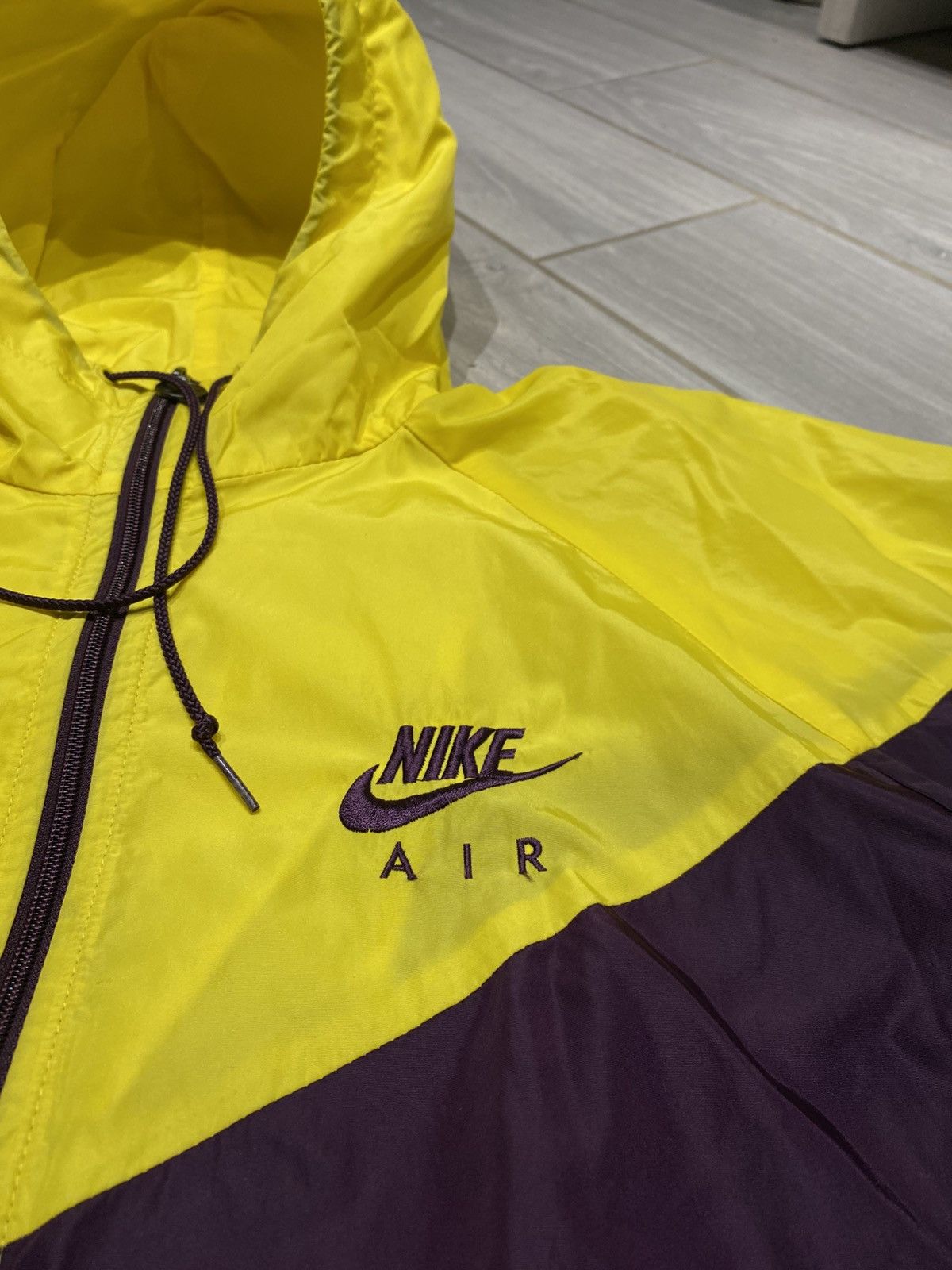Nike Vintage nike air jacket for men crazy Y2K Size US S / EU 44-46 / 1 - 3 Thumbnail